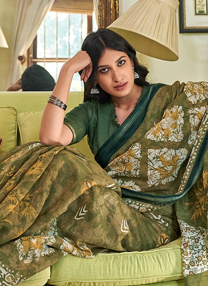 Green Color Floral Saree With Plain Blouse Outlet New