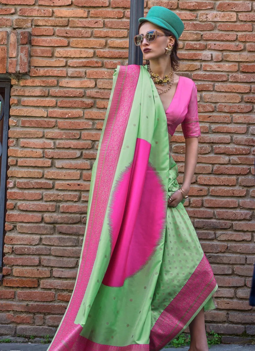 Designer Pink-Mint Green Handloom Silk Trendy Saree Cheap Low Pice