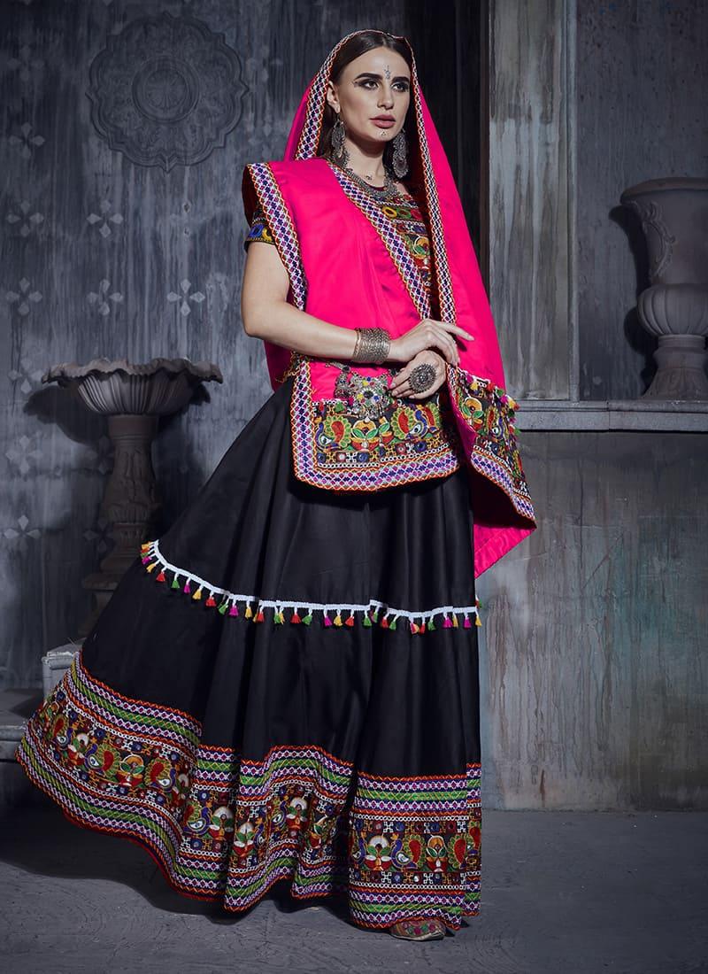 Designer Chaniya Choli For Navratri With Pink Dupatta Outlet New Arrival