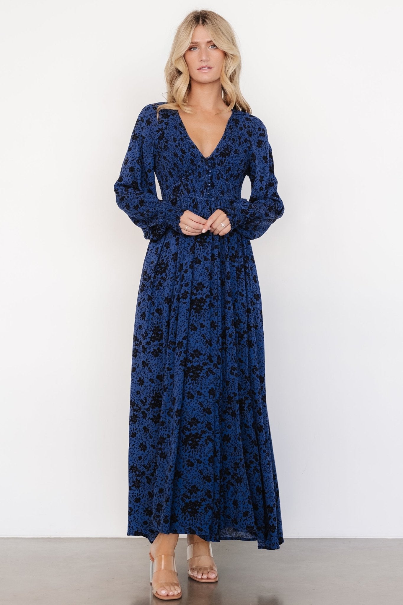 Anya Maxi Dress | Vintage Navy Floral Outlet Top Quality