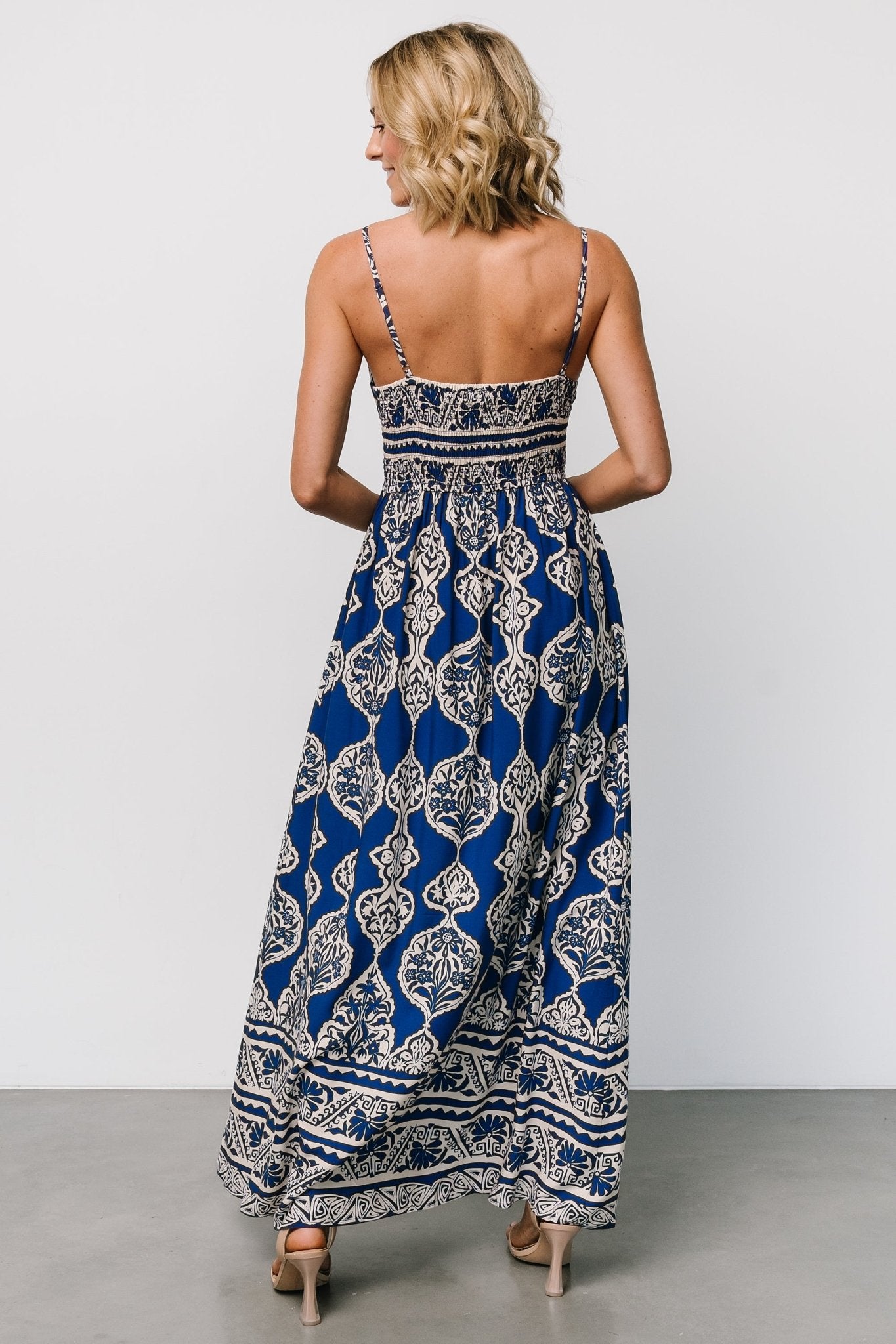 Davinah V Neck Maxi Dress | Blue Print Sale Footlocker Pictures