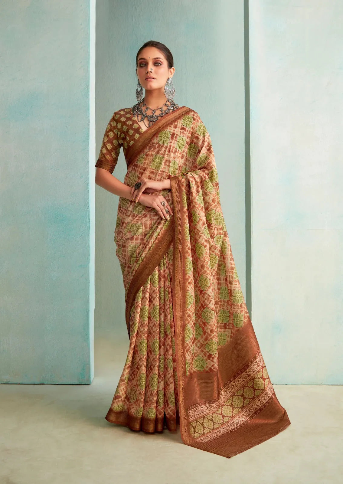 Charming Copper Brown Handloom Silk Weave Traditional Saree Clearance Explore