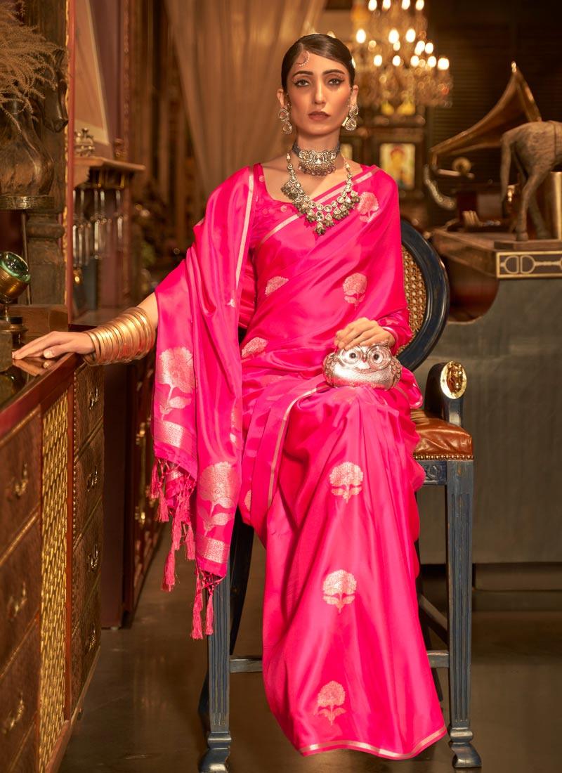 Silk Weave Pink Color Classic Saree Discount Collections