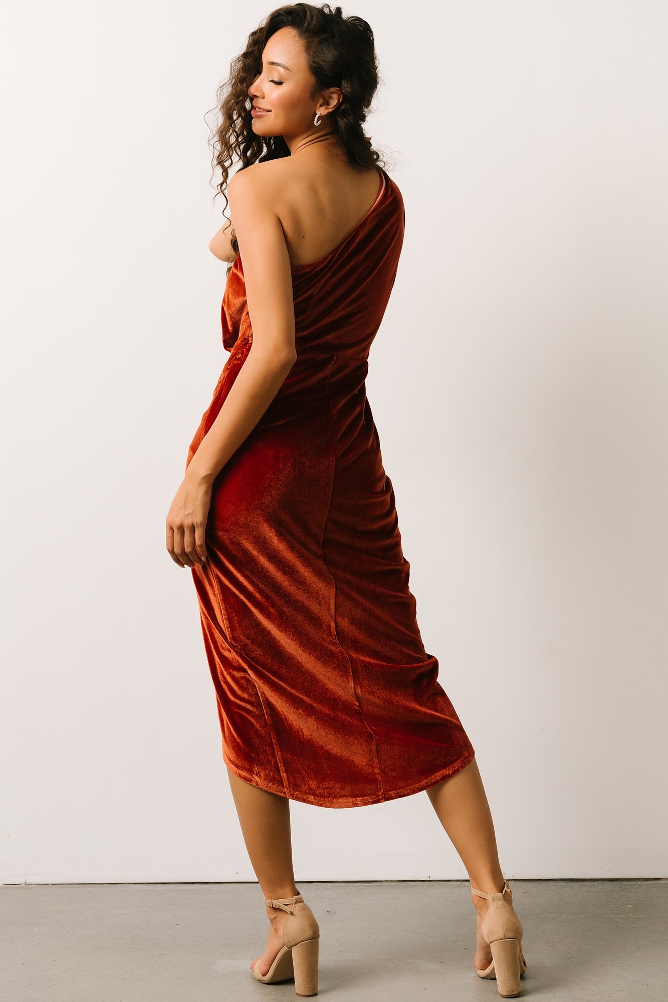 Kourtney Velvet One Shoulder Midi Dress | Rust Discount Visit New