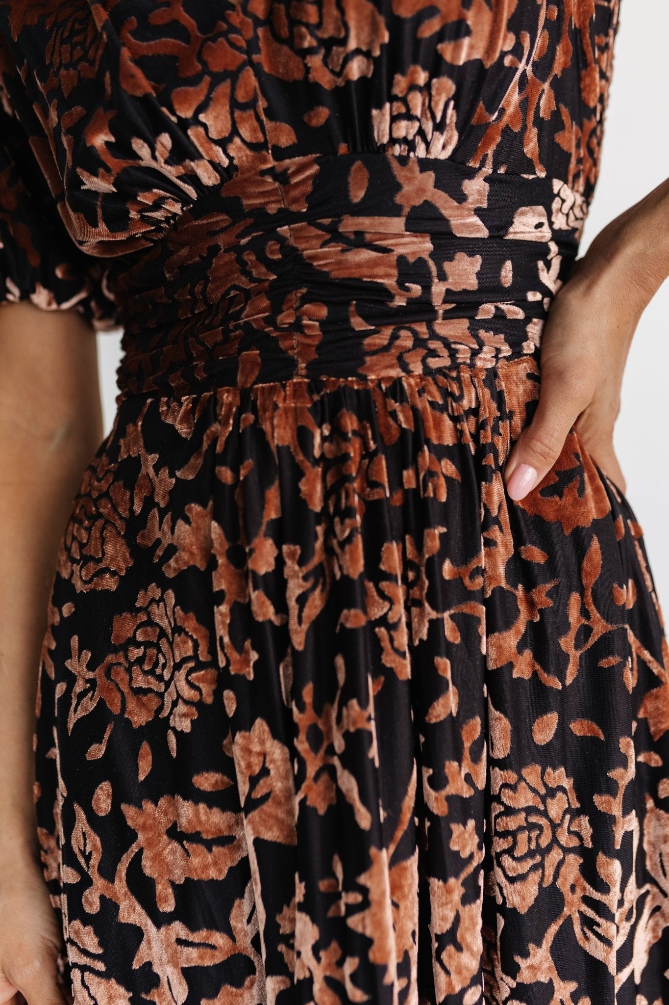 Leslie Velvet Maxi Dress | Black + Bronze Cheap With Mastercard