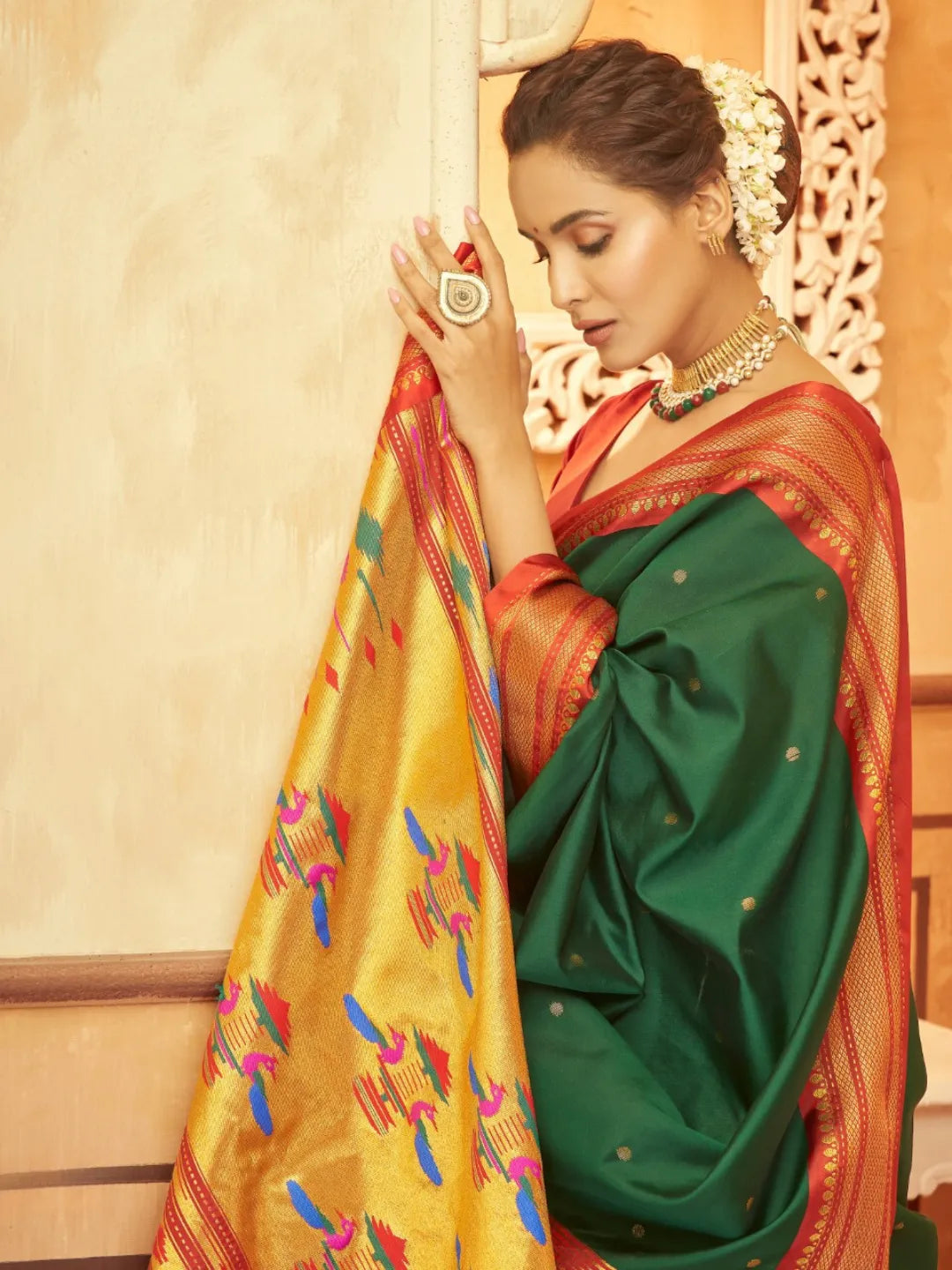 Gorgeous Green Pure Aniruddh Silk Pathani Saree Fashion Style Online