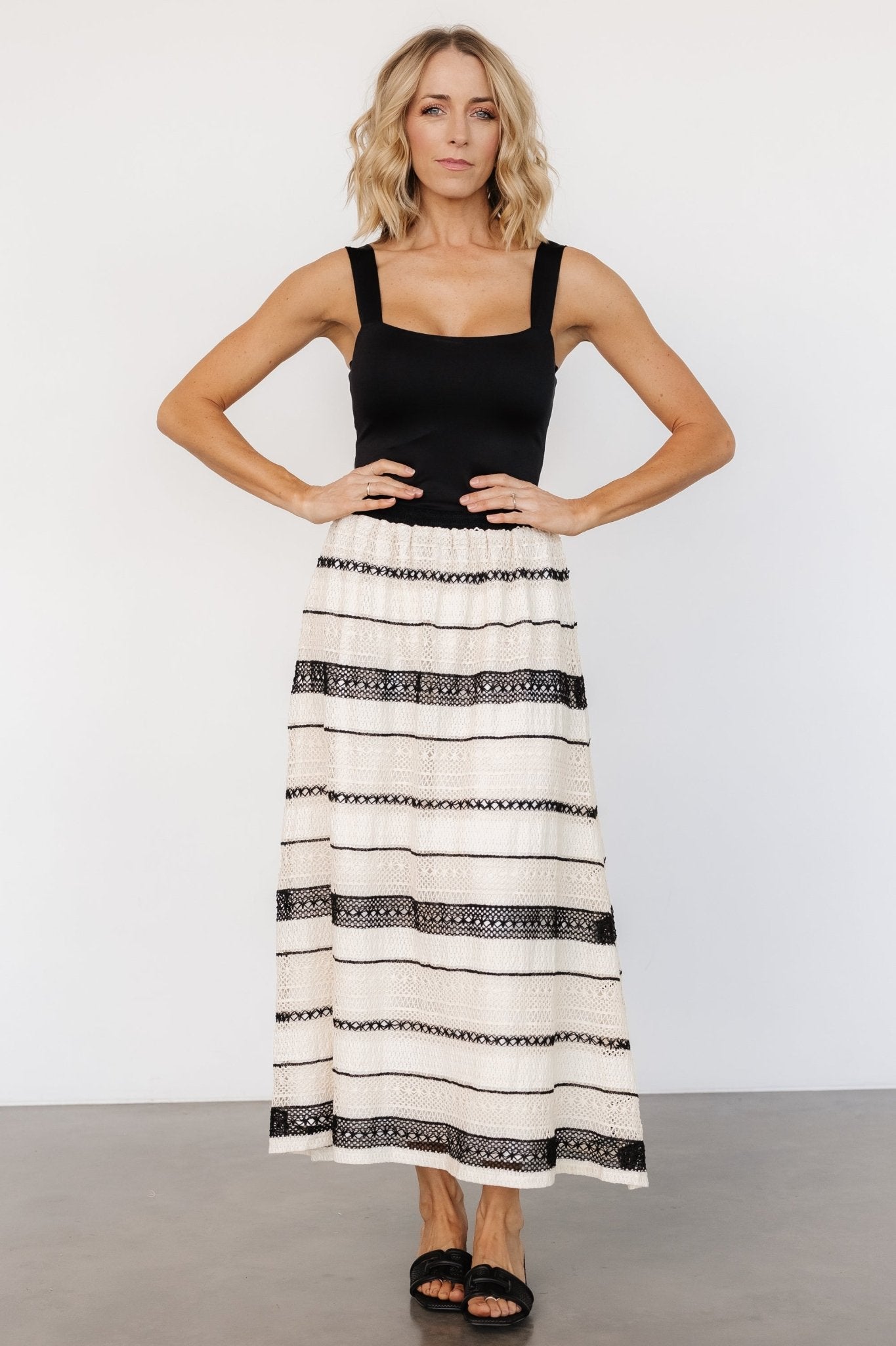 Alondra Woven Skirt | Cream + Black 2025 New