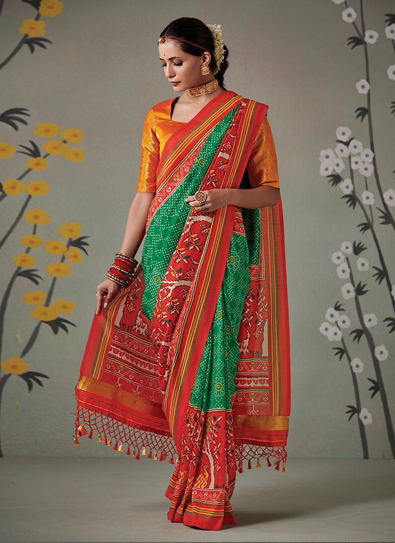 Green Patola Silk Saree With Contrast Blouse Best Pices Sale Online