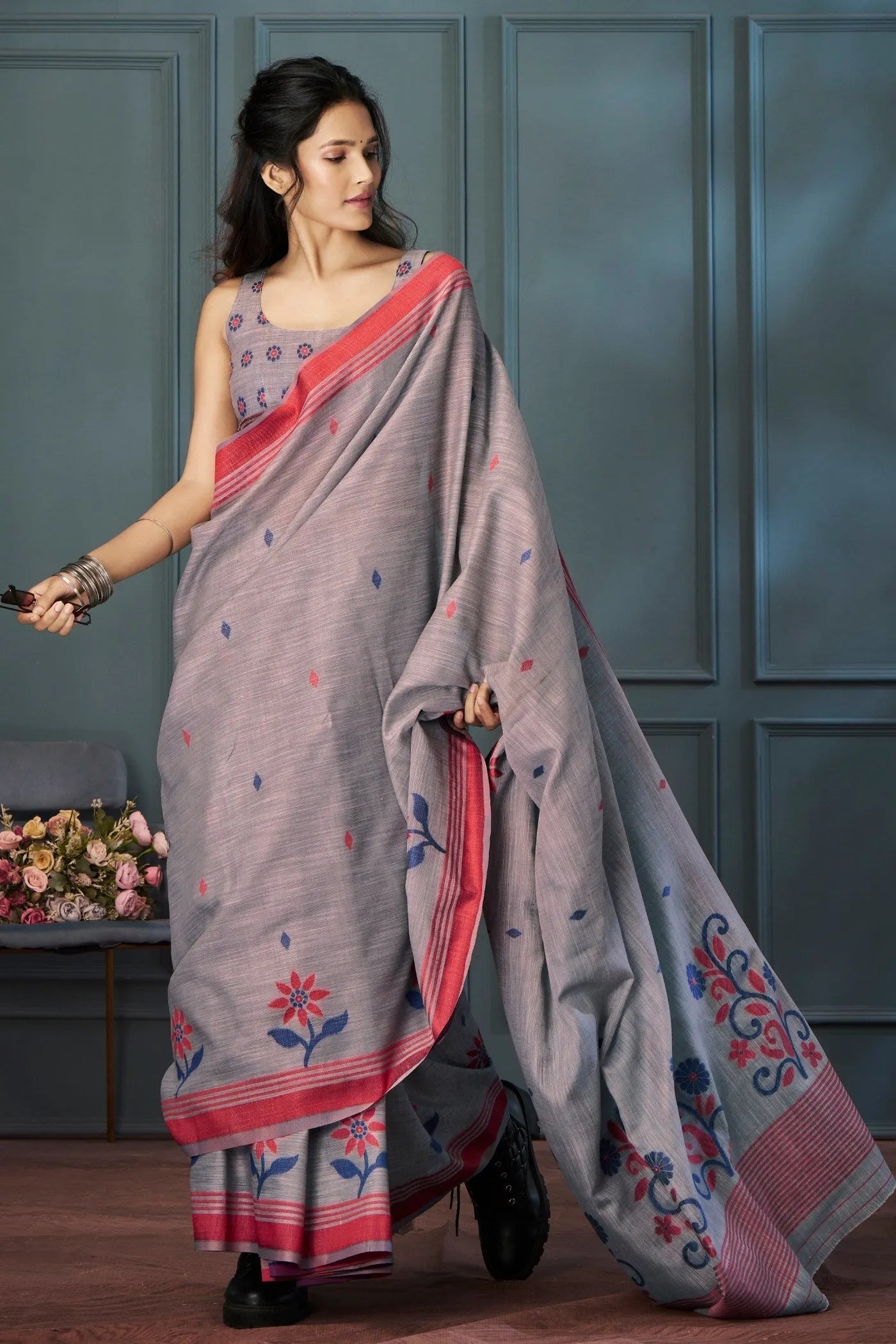 Santas Grey Handloom Linen Saree Clearance Official