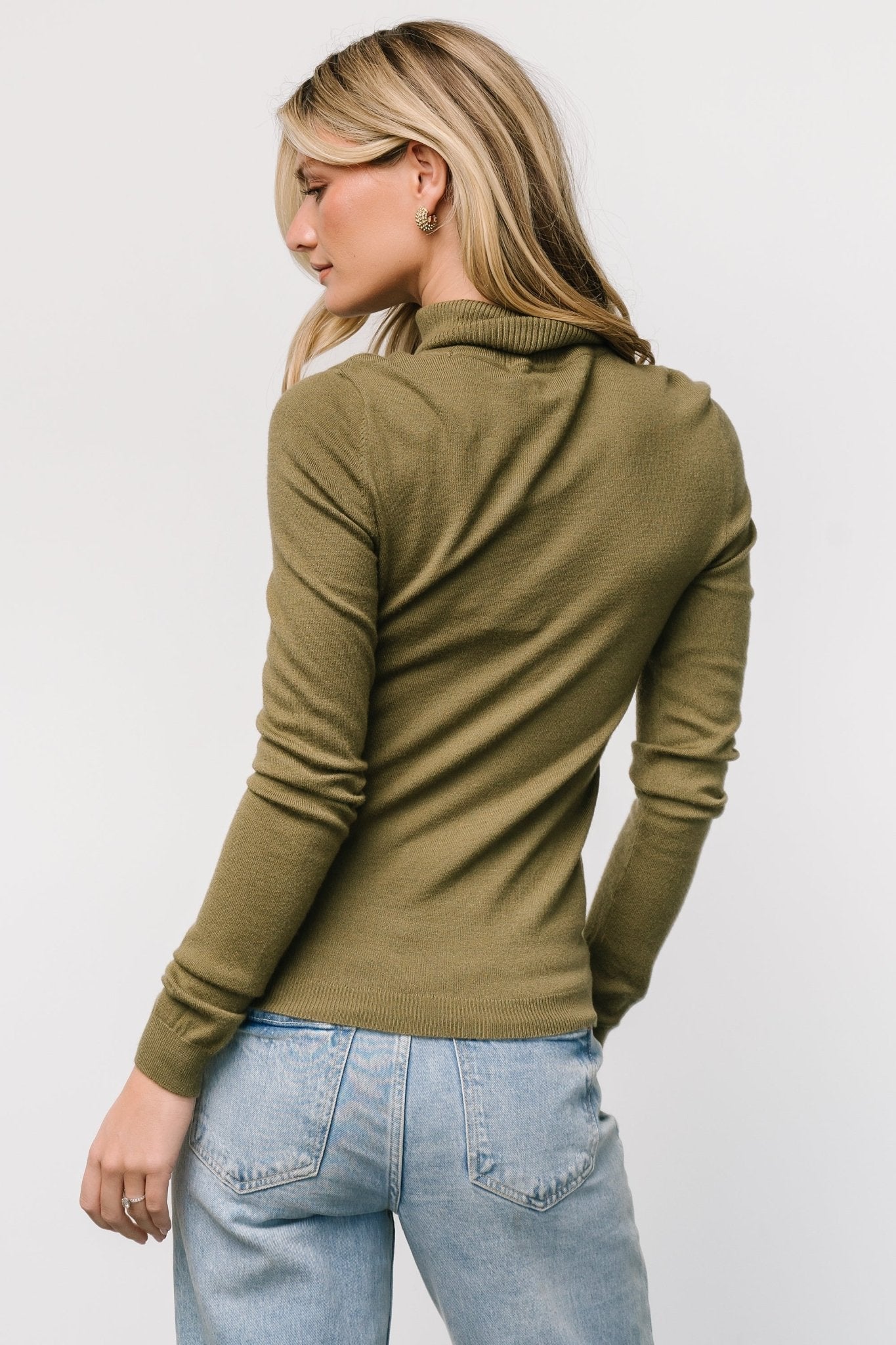 Lorelai Turtleneck Sweater Top | Olive Buy Cheap Countdown Package