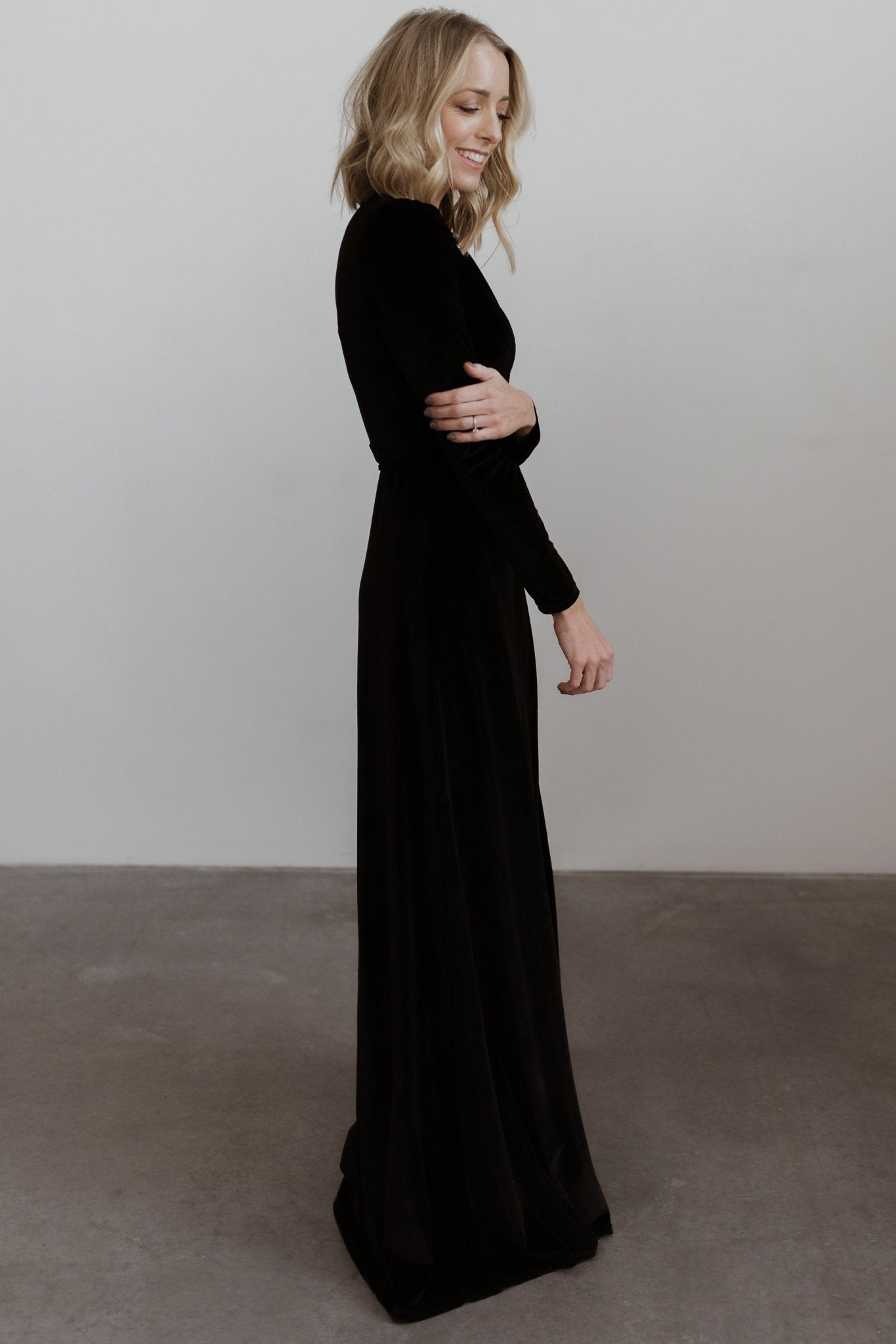 Esmerelda Velvet Wrap Maxi Dress | Black Quality Free Shipping