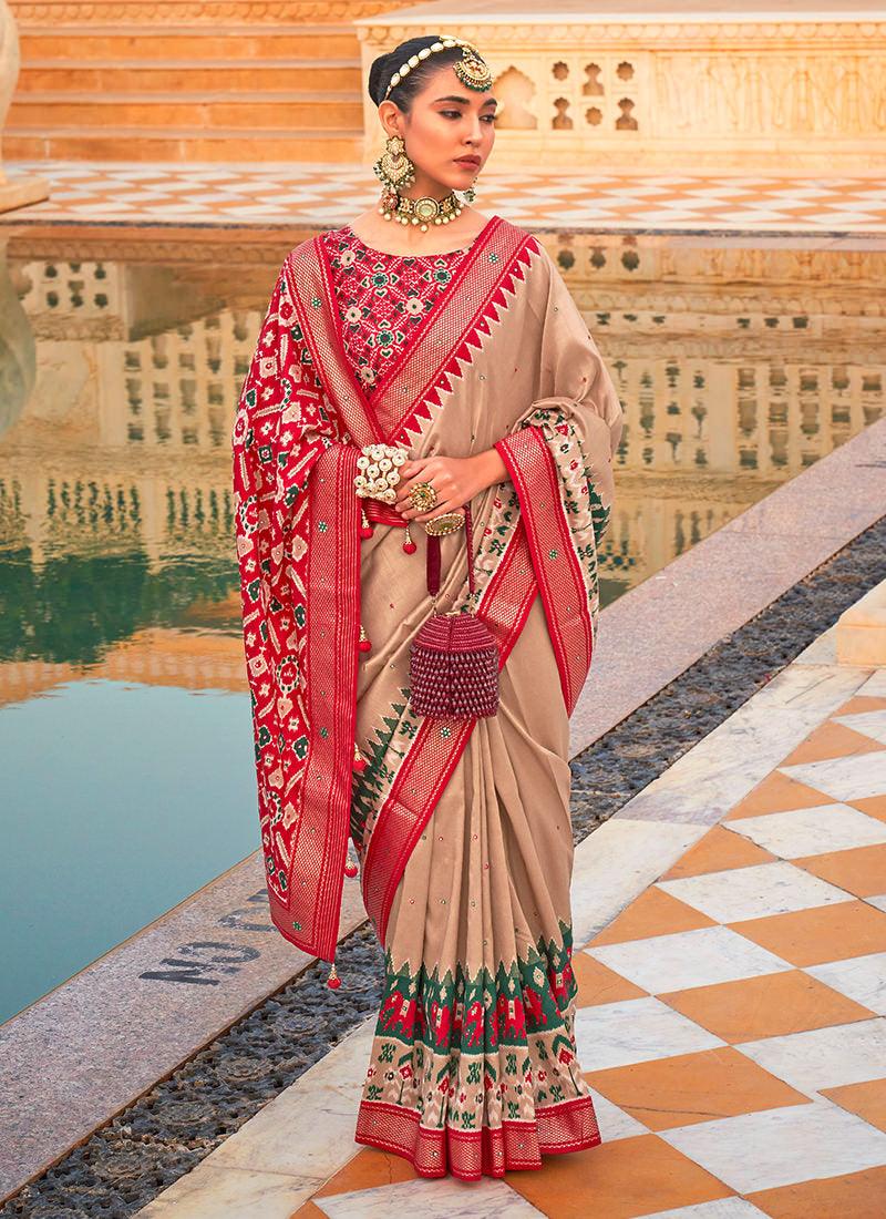 Graceful Red and Green Silk Saree with Elegant Blouse Authentic