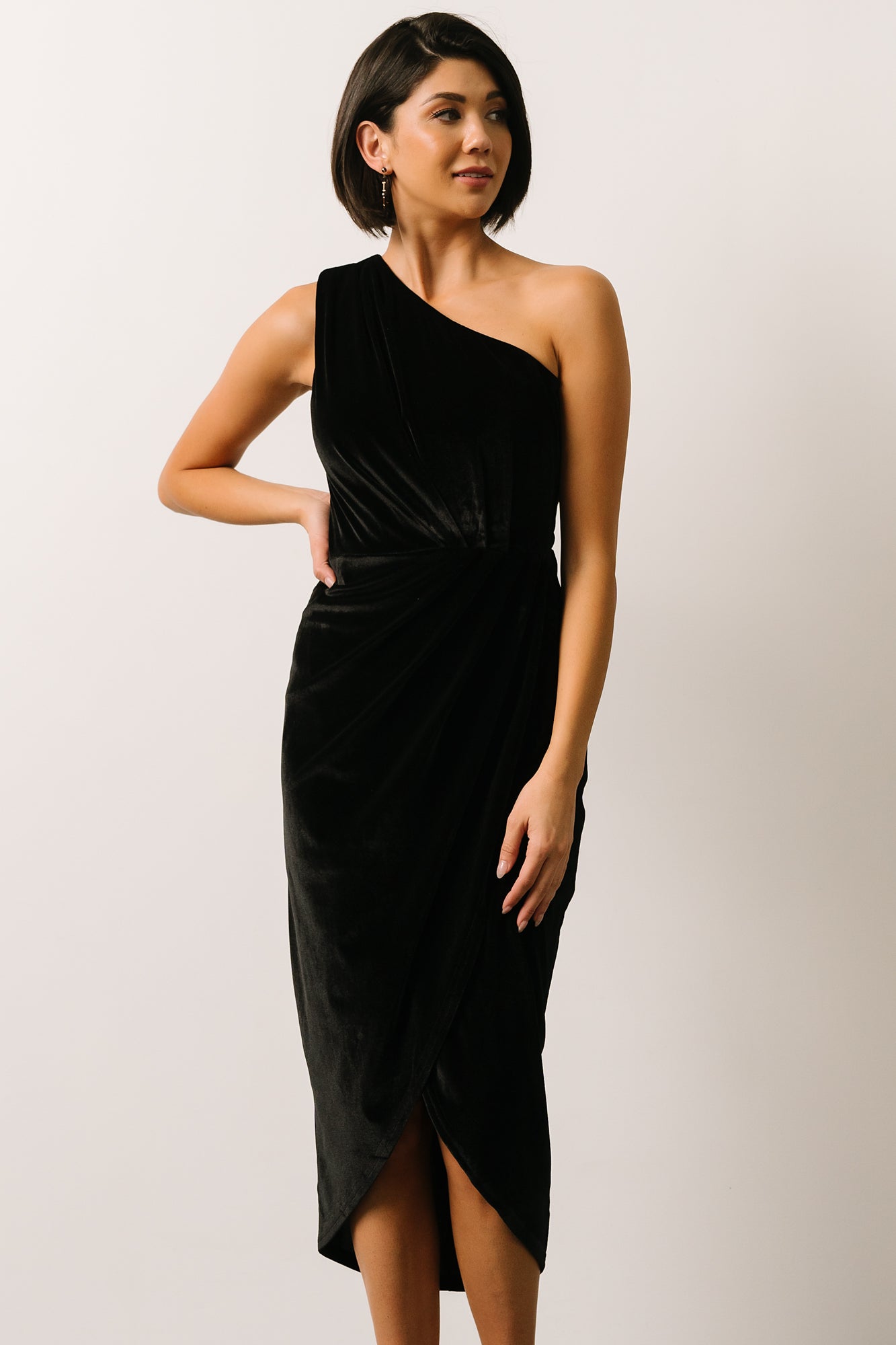 Kourtney Velvet One Shoulder Midi Dress | Black Popular