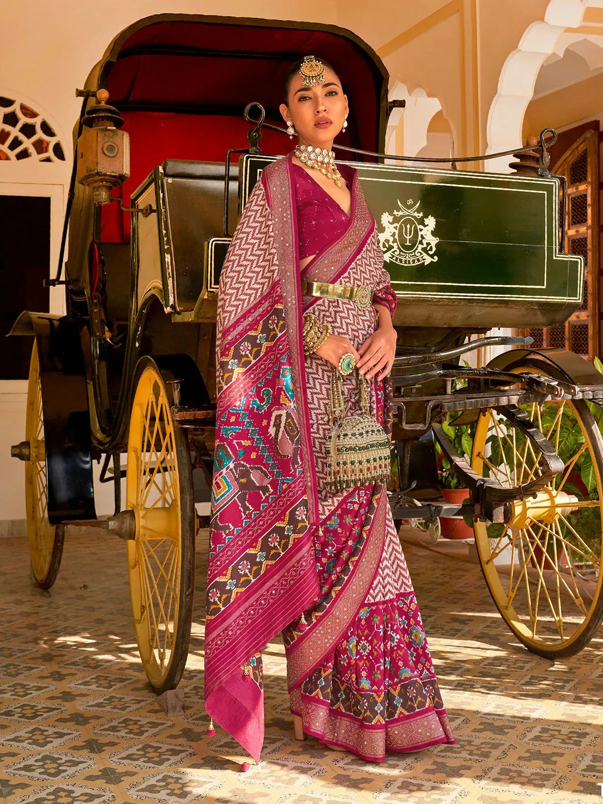 Pleasing Pink Silk Saree with Designer Hathi Pallu Clearance Deals