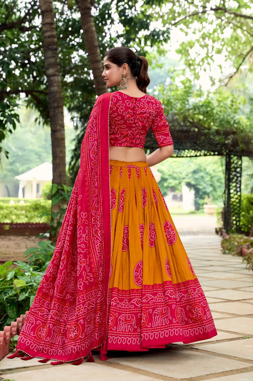 Ravishing Tussar Silk Lehenga Choli  With Bandhej Print Outlet 2025 Unisex