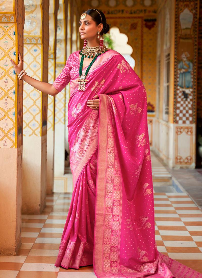 Half Sleeves Pink Color Classic Wear Saree Free Shipping 2025