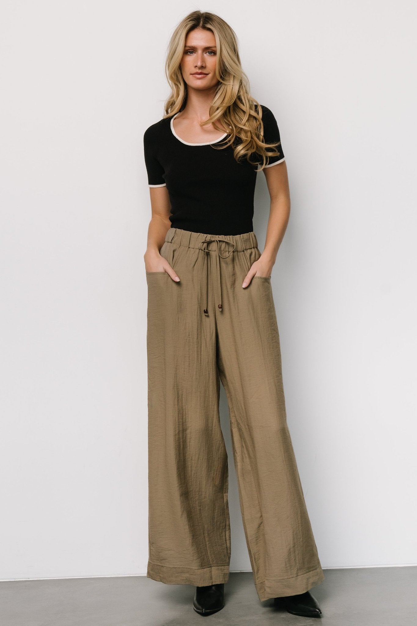 Leza Pants | Olive Browse