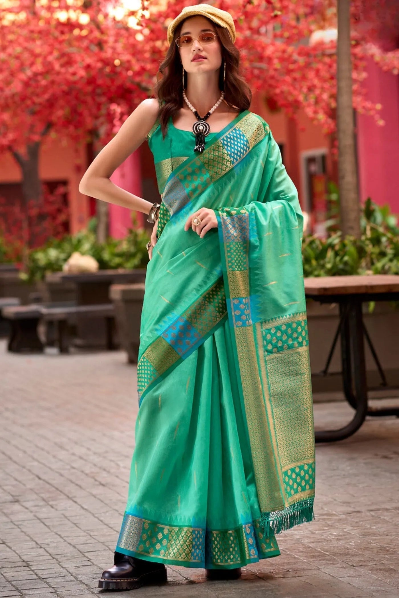 Forest Green Woven Banarasi Silk Saree Outlet Shop Offer