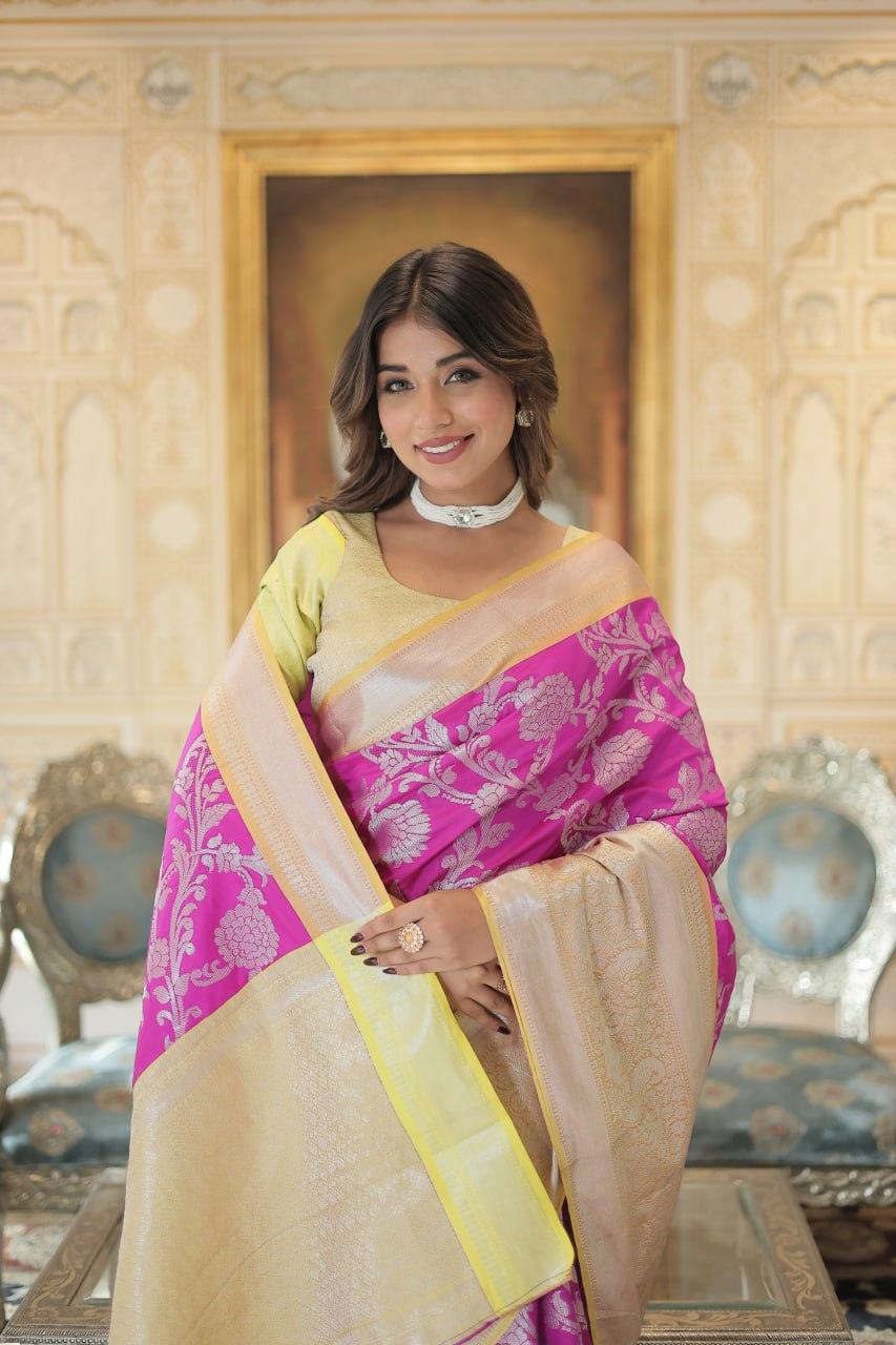 Vibrant Pink Banarasi Silk Saree with Golden Border For Nice Cheap Price