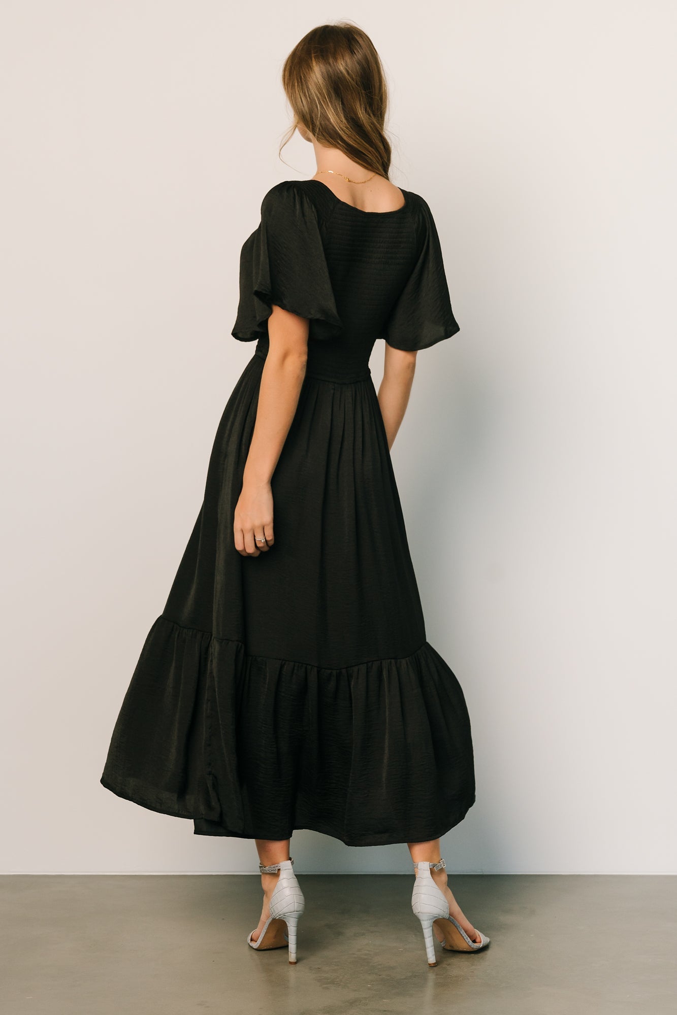 Lovell Smocked Midi Dress | Black Brand New Unisex