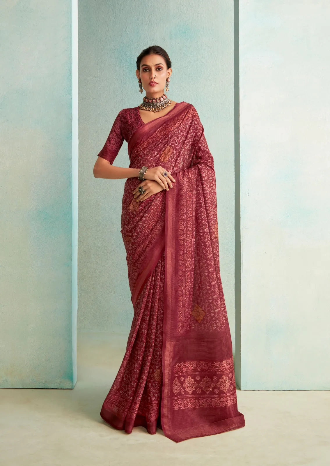 Magnificent Maroon Handloom Silk Weave Traditional Saree Discount Supply