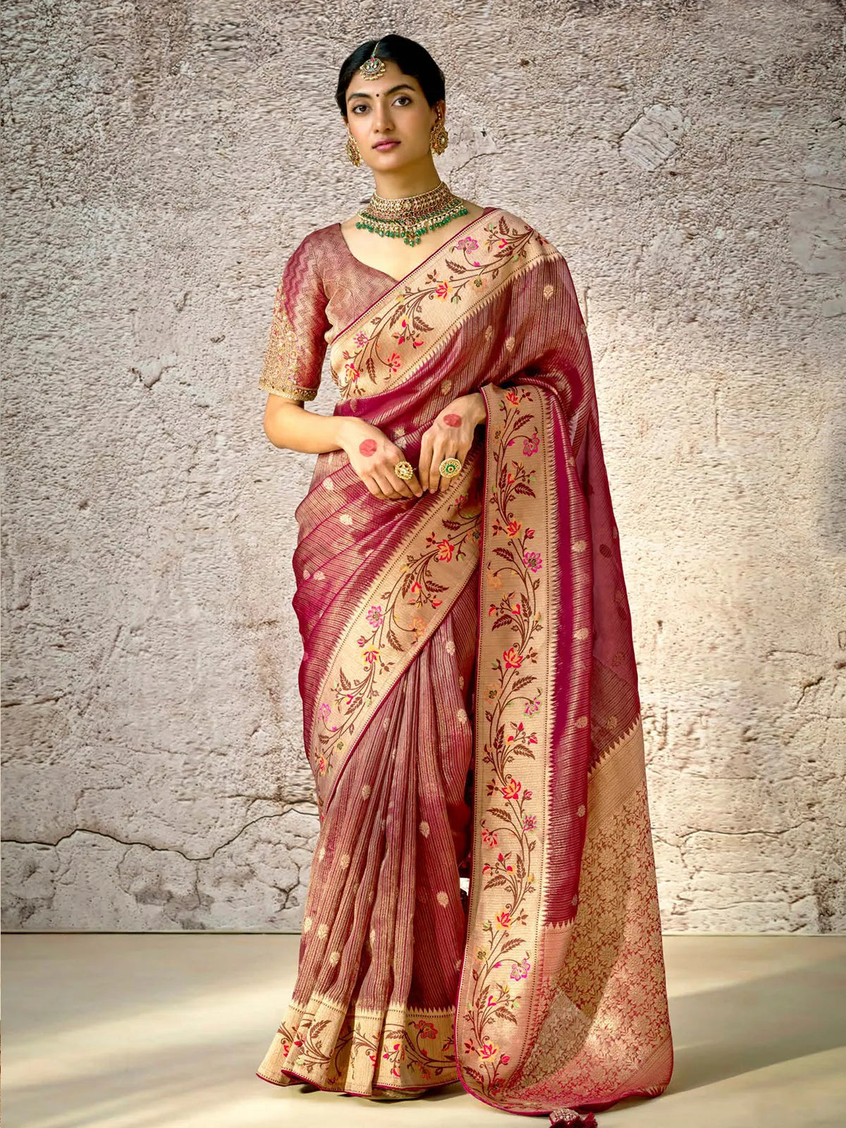 Blazing Brown Banarasi Silk Saree Floral Zari Embroidered Outlet Footlocker Finishline