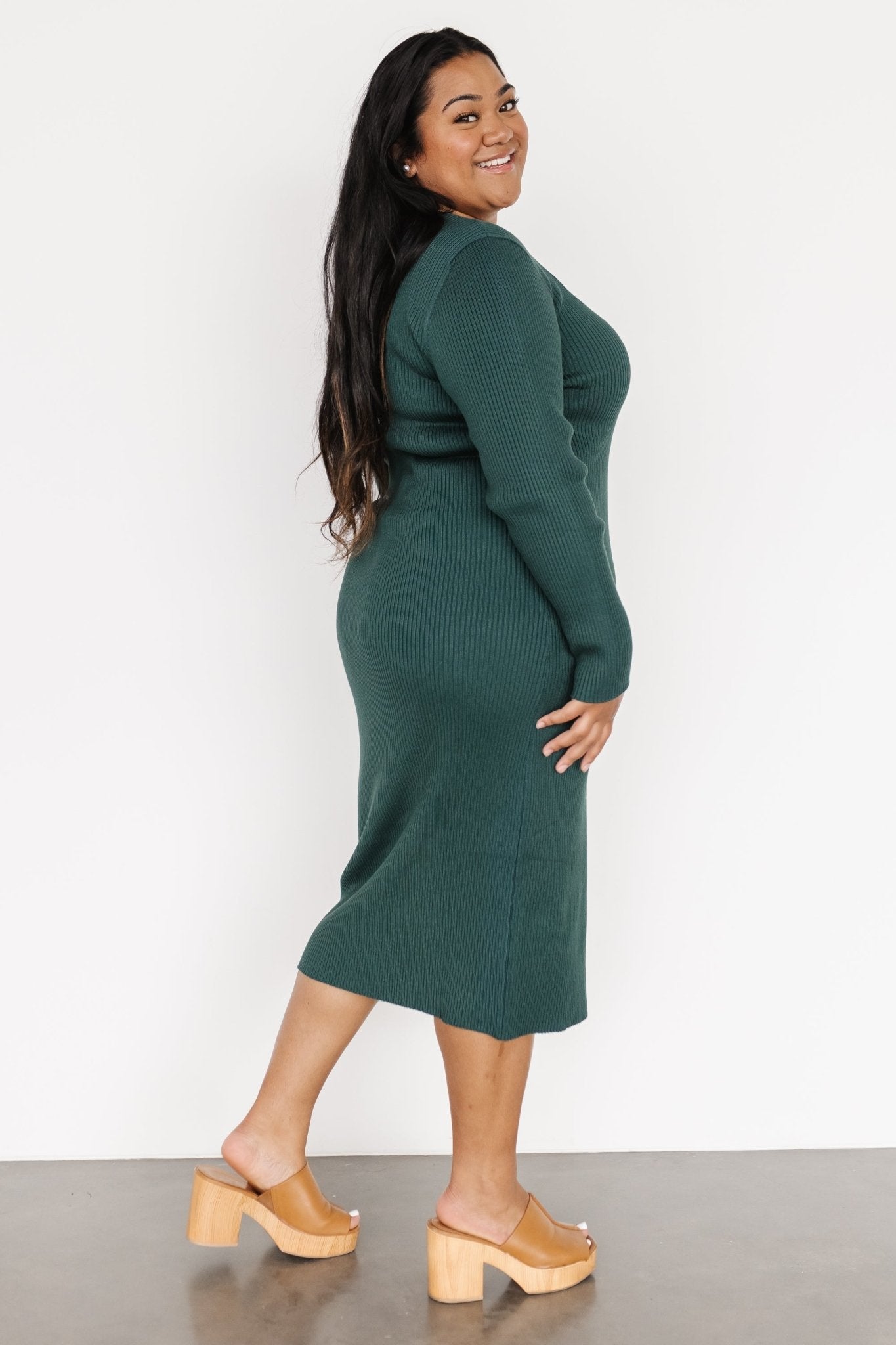 Fairmount Ribbed Midi Dress | Green Outlet Fashion Style