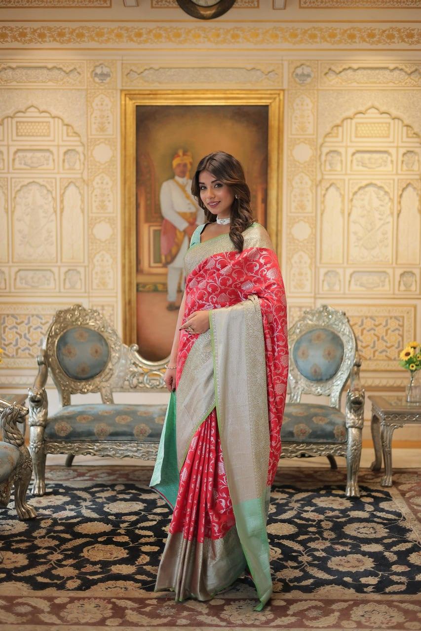 Exquisite Red and Green Silk Saree with Blouse Free Shipping Largest Supplier