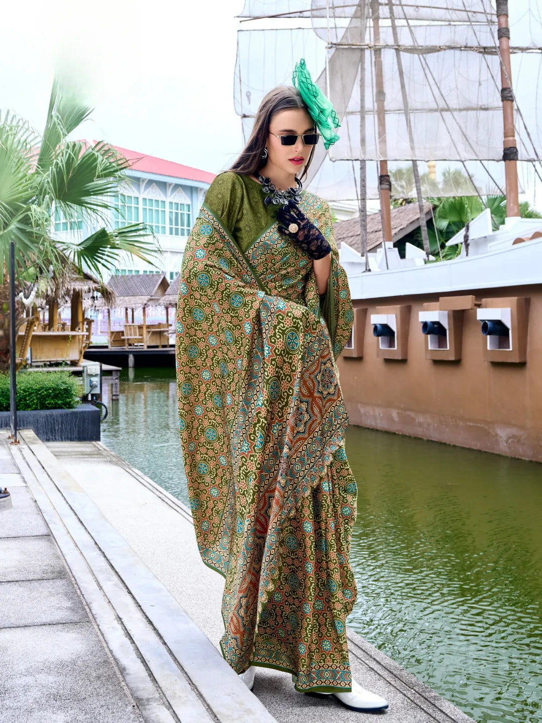 Mesmerizing Mehndi Green Satin Silk Printed Traditional Saree Free Shipping Online