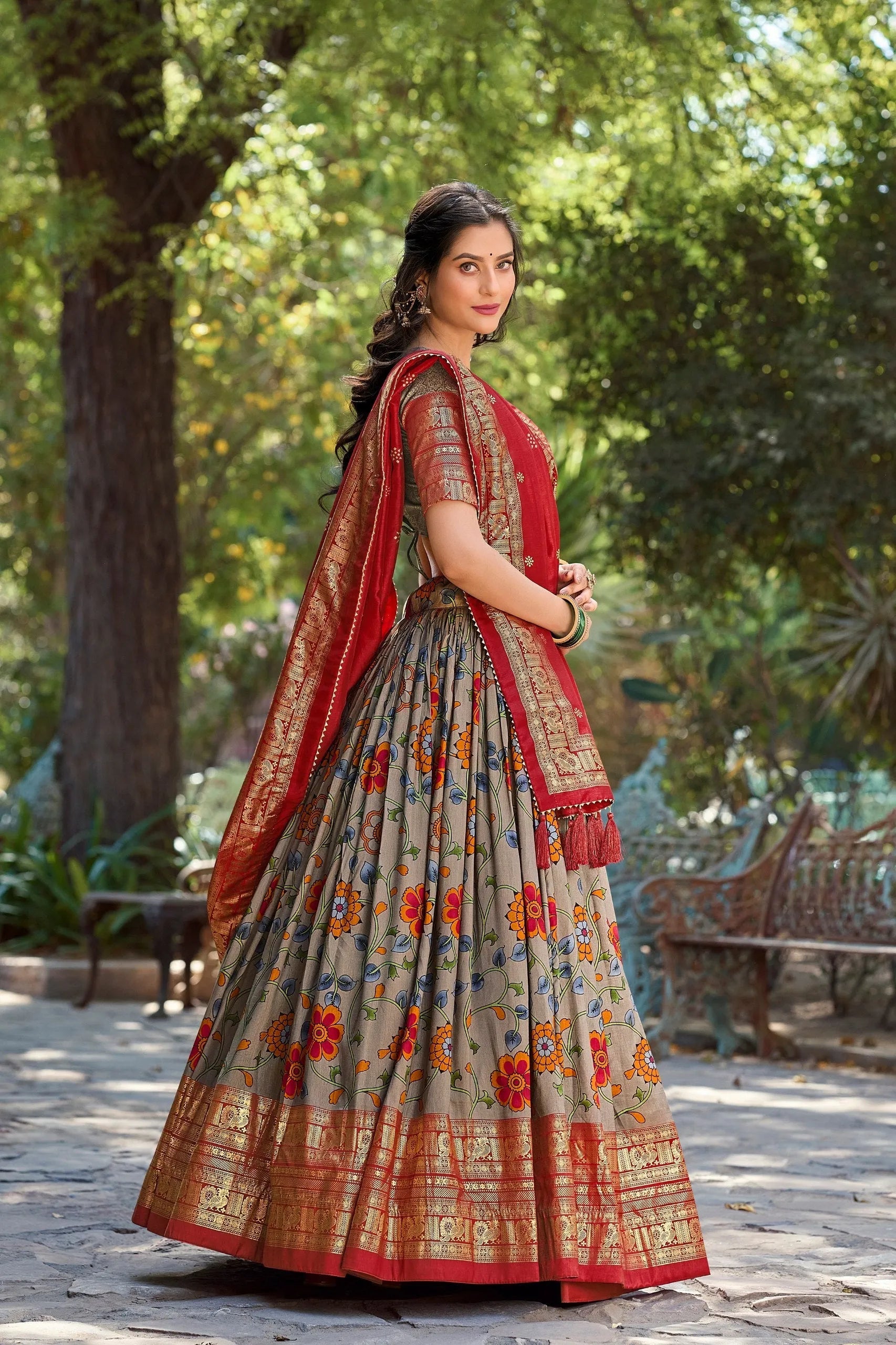 Fabulous Gray Tussar Silk Kalamkari Printed Foil Worked Lehenga Choli Clearance Factory Outlet