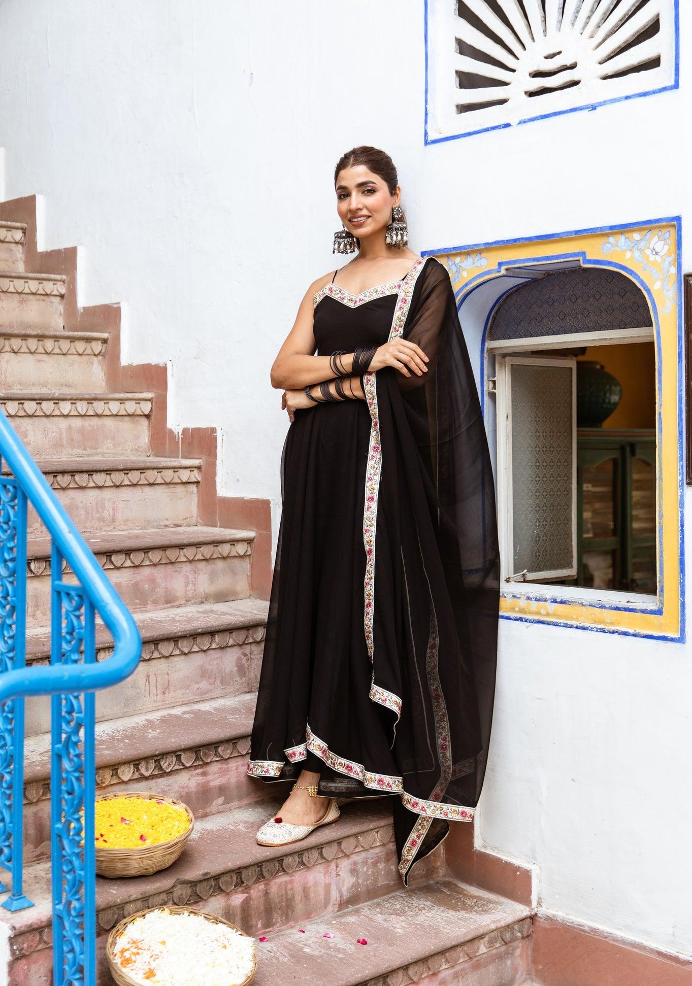 Black Georgette Solid readymade gown with dupatta Discount Wholesale