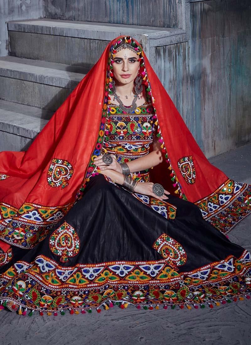 Mirror And Resham work Black Color Cotton Fabric Navratri Special Lehenga Choli Cheap From China