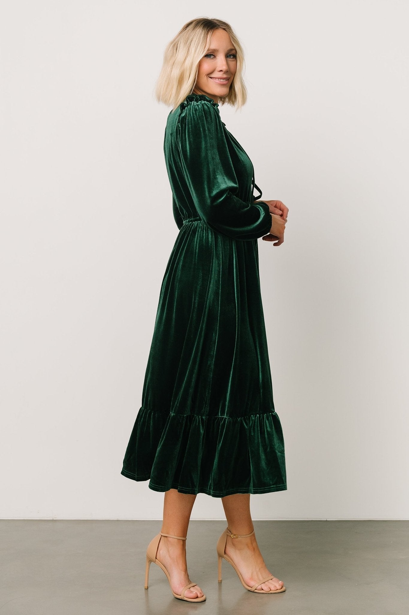 Amadora Velvet Dress | Green Discount Collections