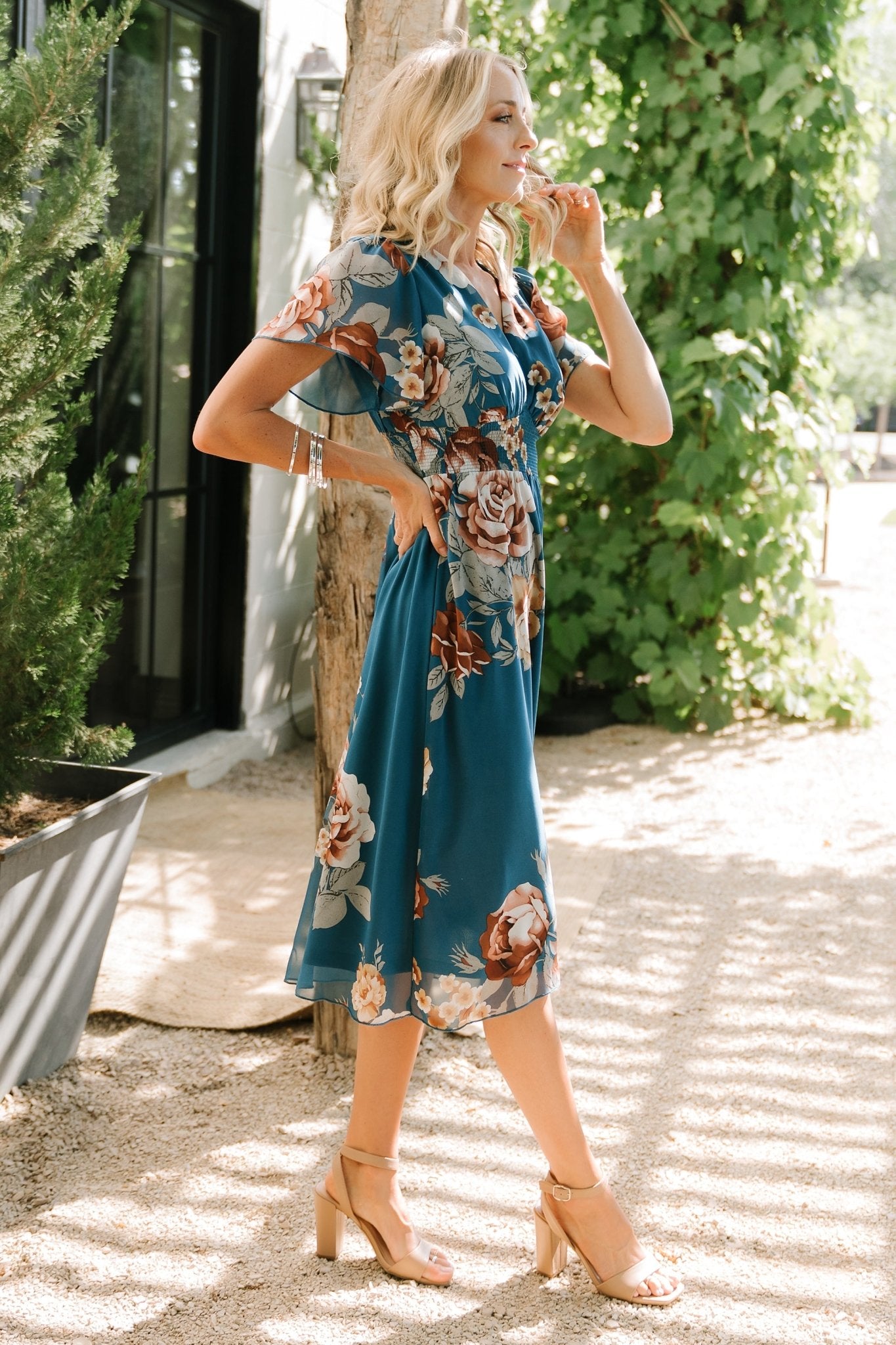 Sarah Smocked Midi Dress | Blue Floral Free Shipping Best Place