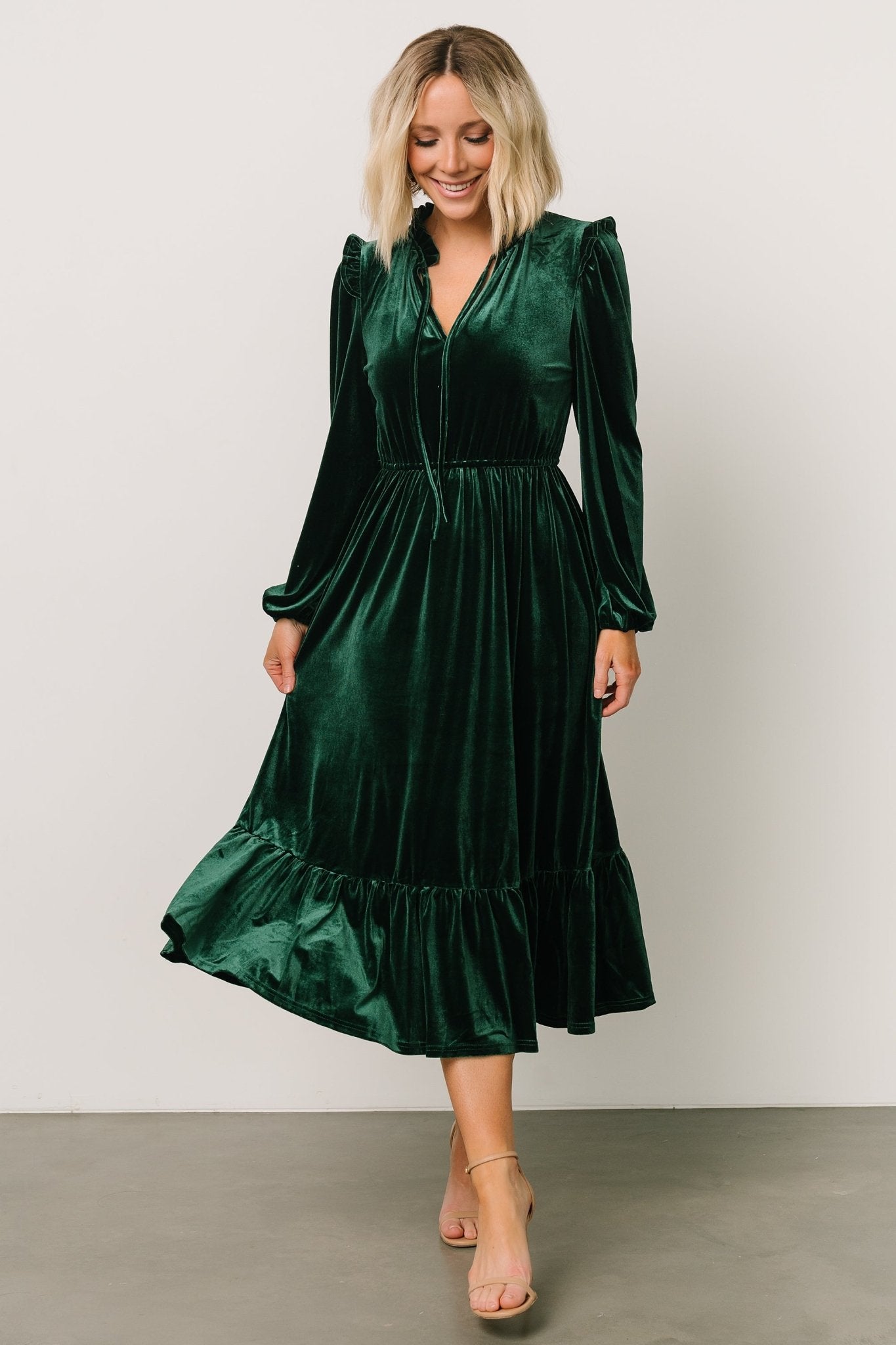 Amadora Velvet Dress | Green Discount Collections