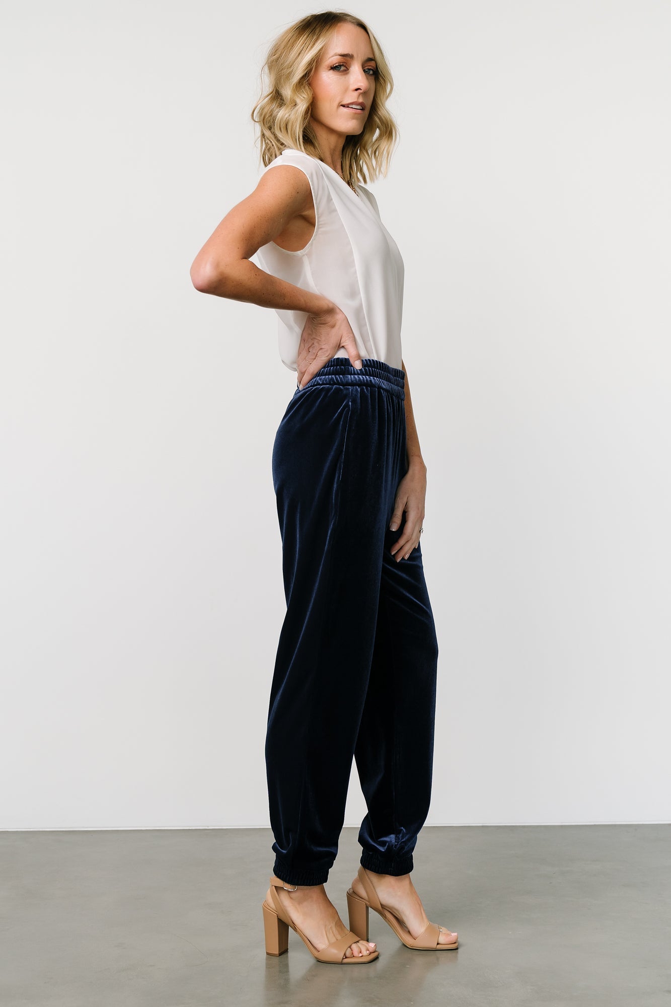 Archie Velvet Jogger Pants | Peacock Recommend Sale Online