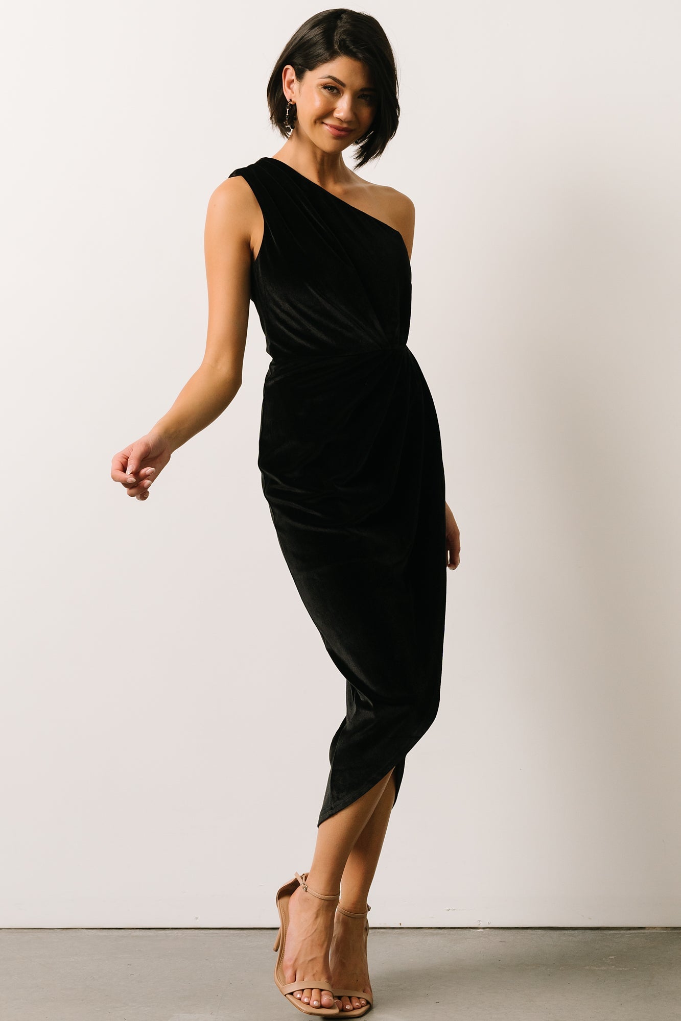 Kourtney Velvet One Shoulder Midi Dress | Black Popular