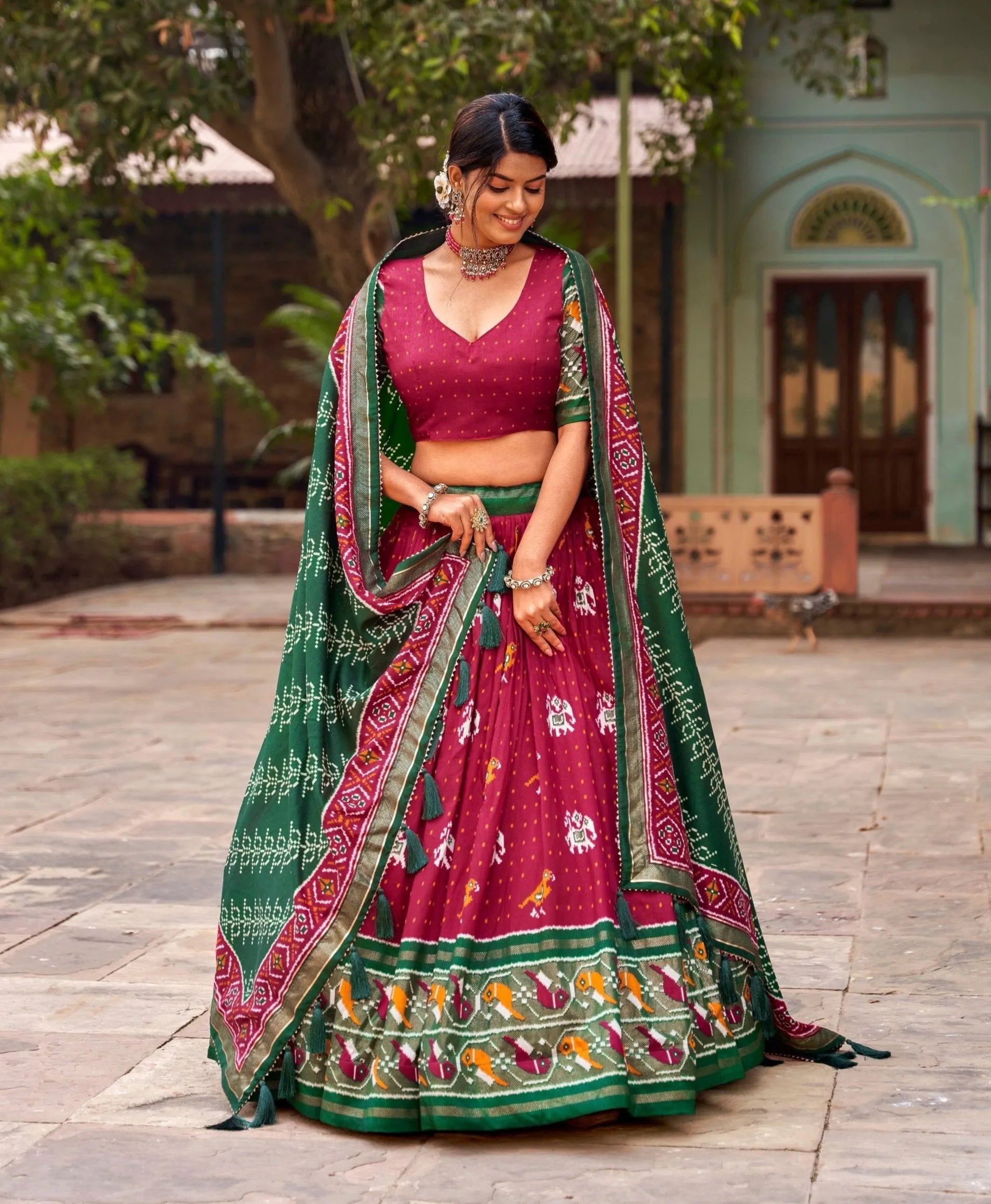 Dazzling Red Tussar Silk Patola Printed Foil Worked Lehenga Choli Clearance Recommend