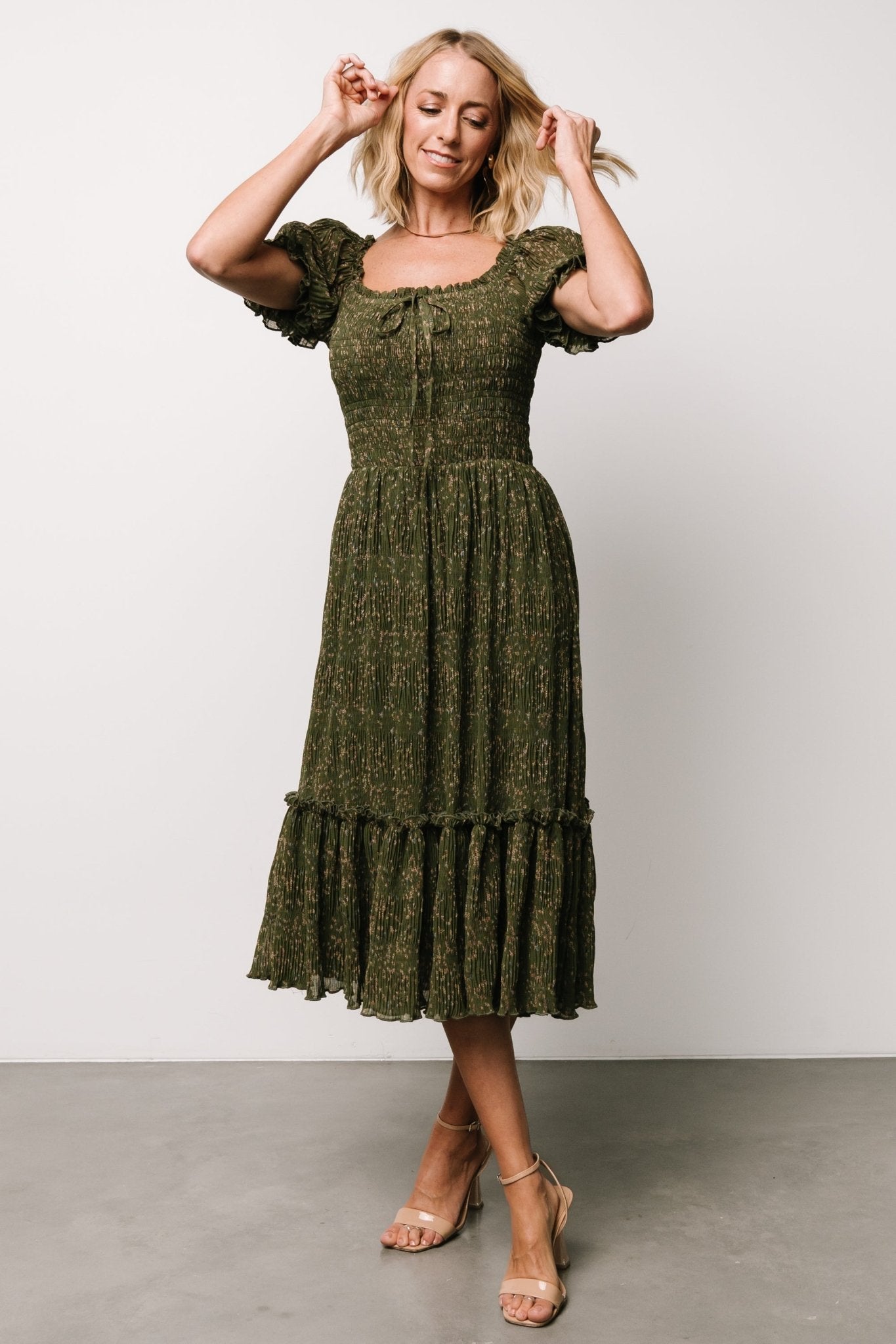 Beatrice Smocked Midi Dress | Olive Floral Clearance Footaction