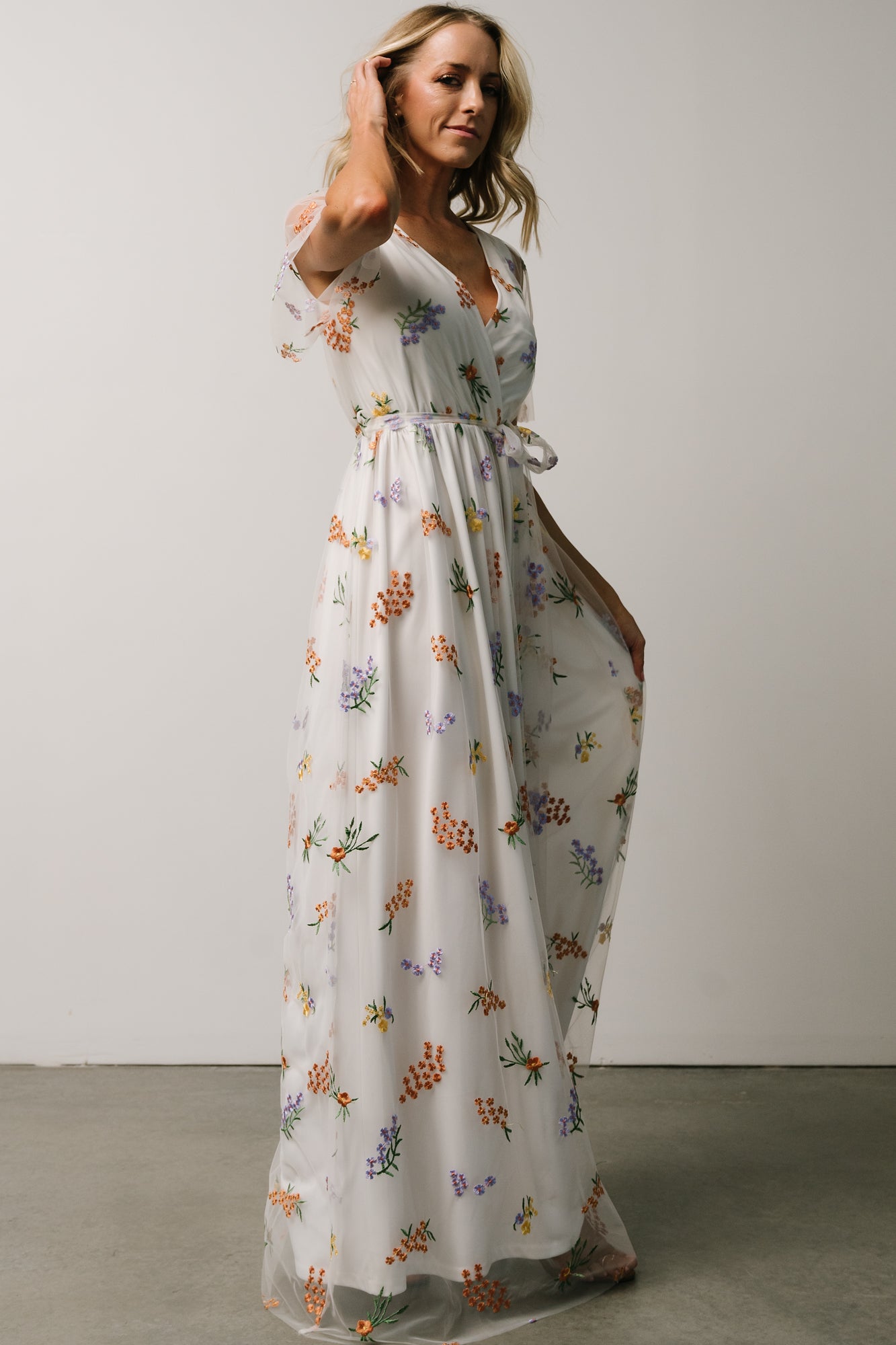 Marseille Embossed Maxi Dress | Meadow Floral Cheap Sale Wholesale Pice