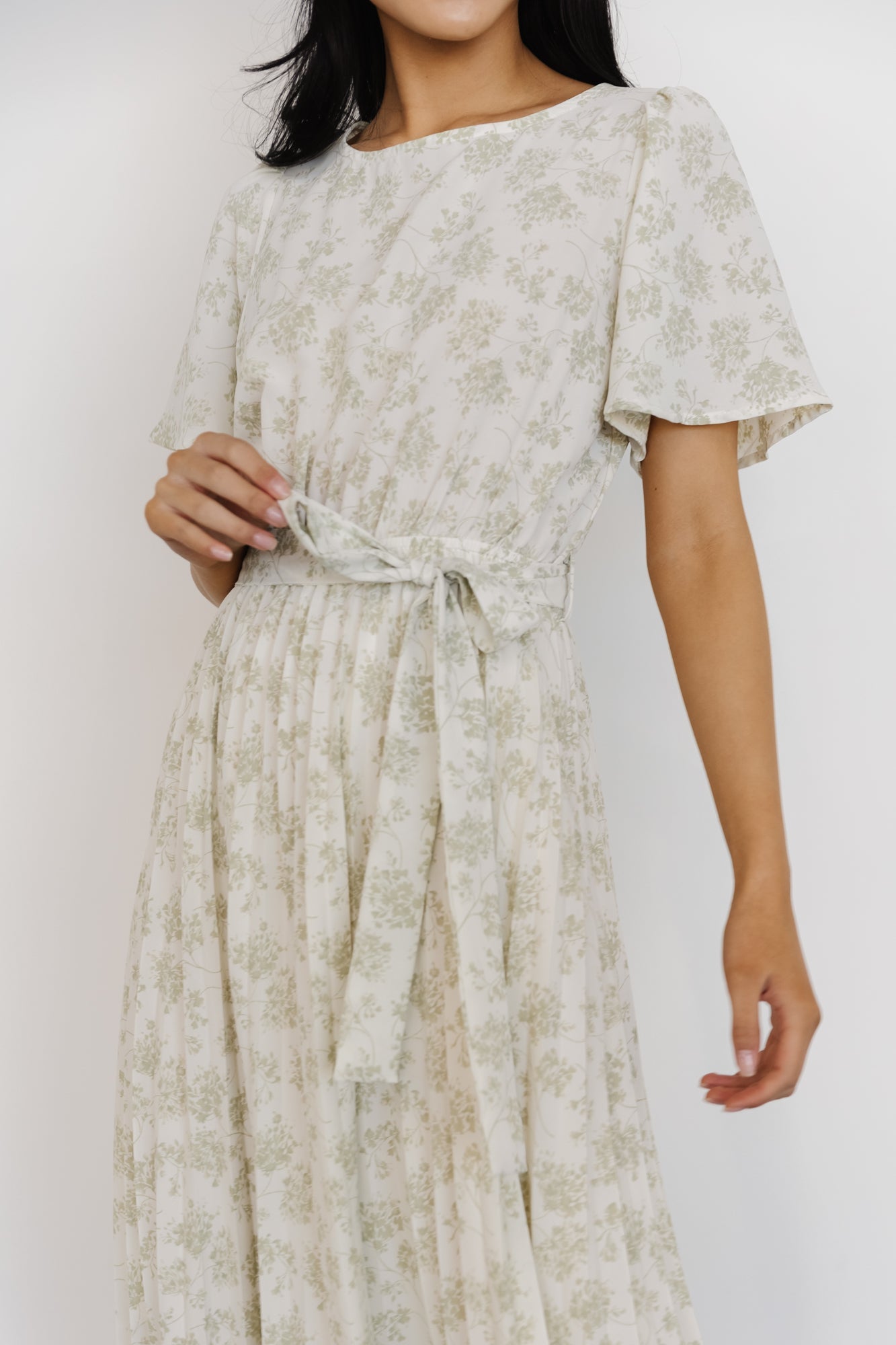 Prim Pleated Dress | Vintage Olive Print Big Sale