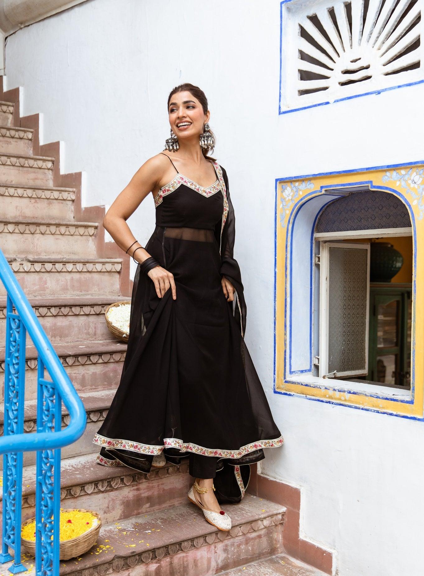 Black Georgette Solid readymade gown with dupatta Discount Wholesale