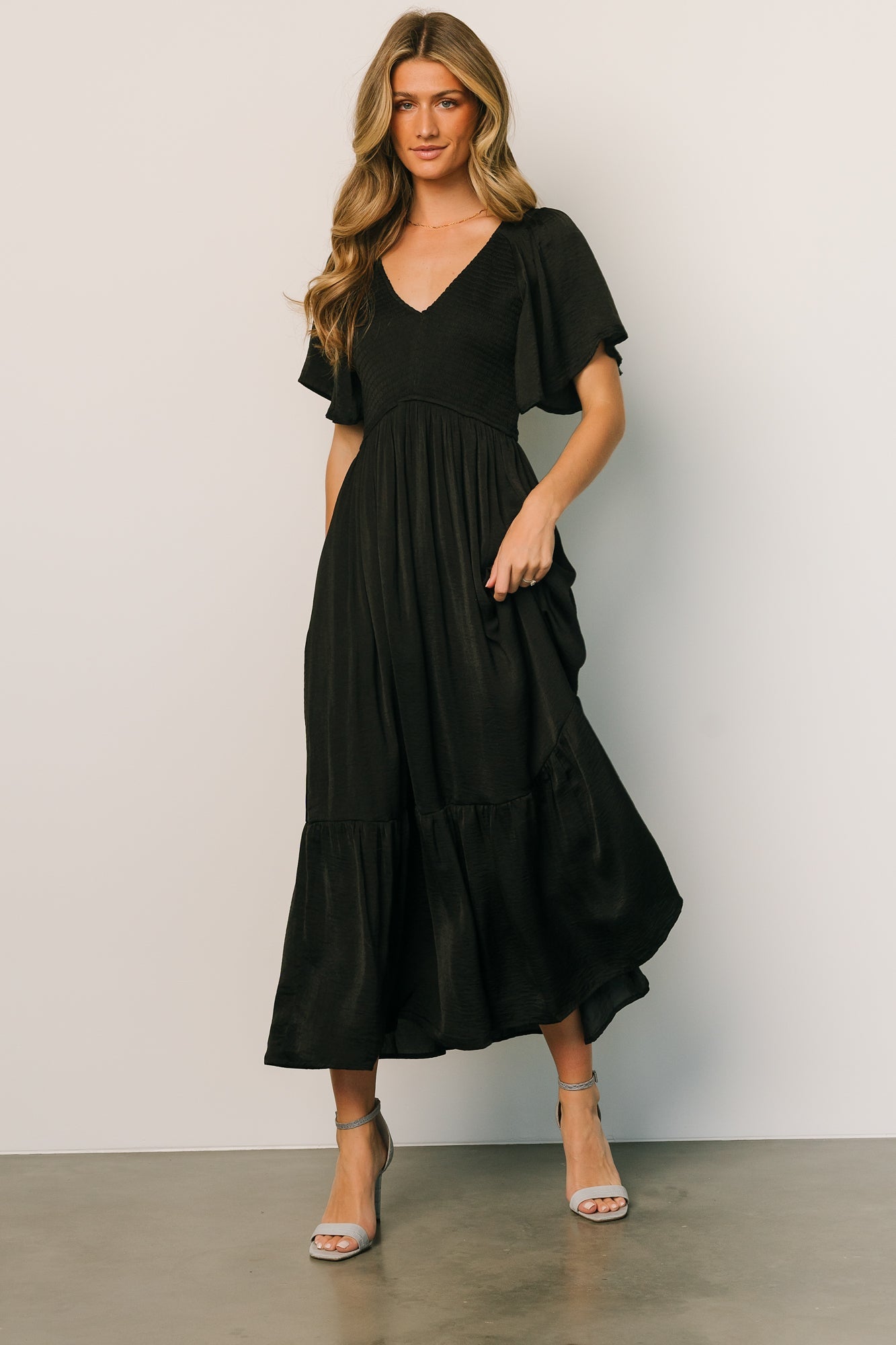 Lovell Smocked Midi Dress | Black Brand New Unisex