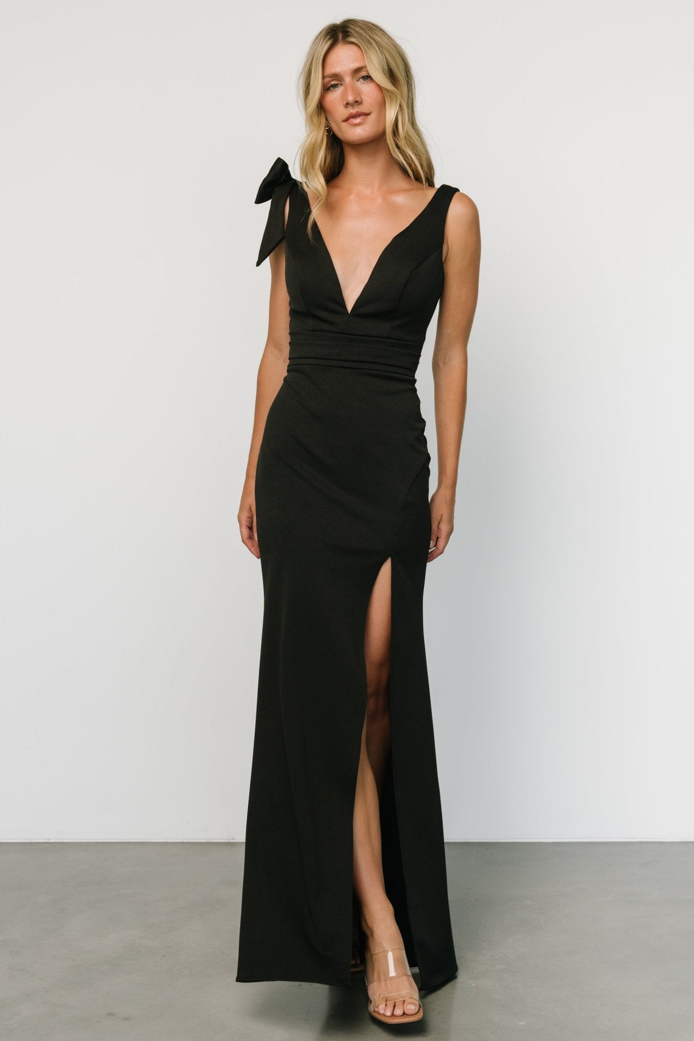 Angelique Fitted Gown | Black Clearance Footaction