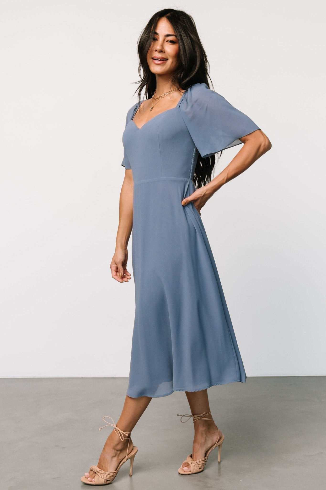 Colette Sweetheart Midi Dress | Whisper Blue Outlet Purchase