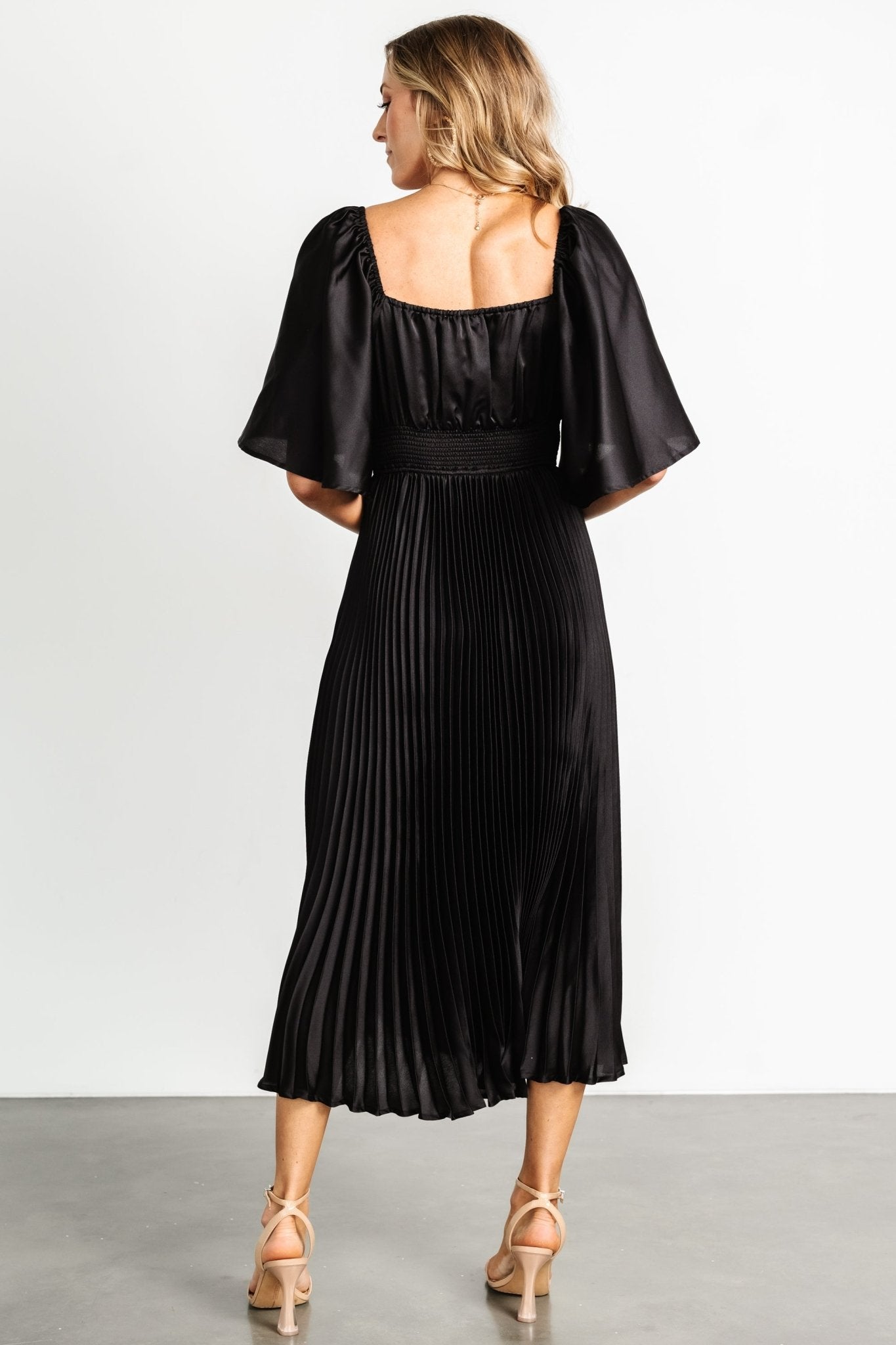 Aubree Pleated Dress | Black Low Cost For Sale