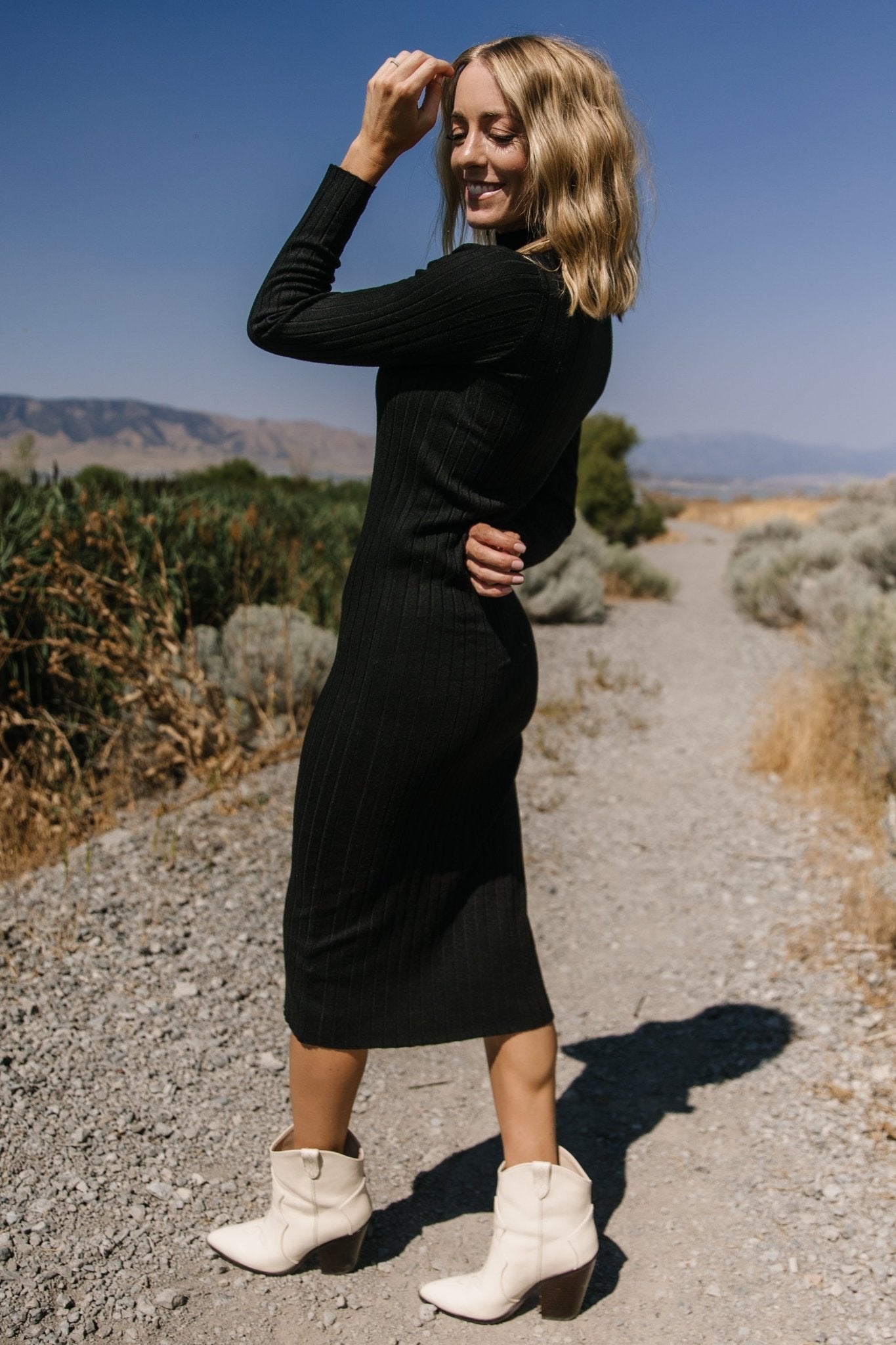 Jill Ribbed Midi Dress | Black Collections