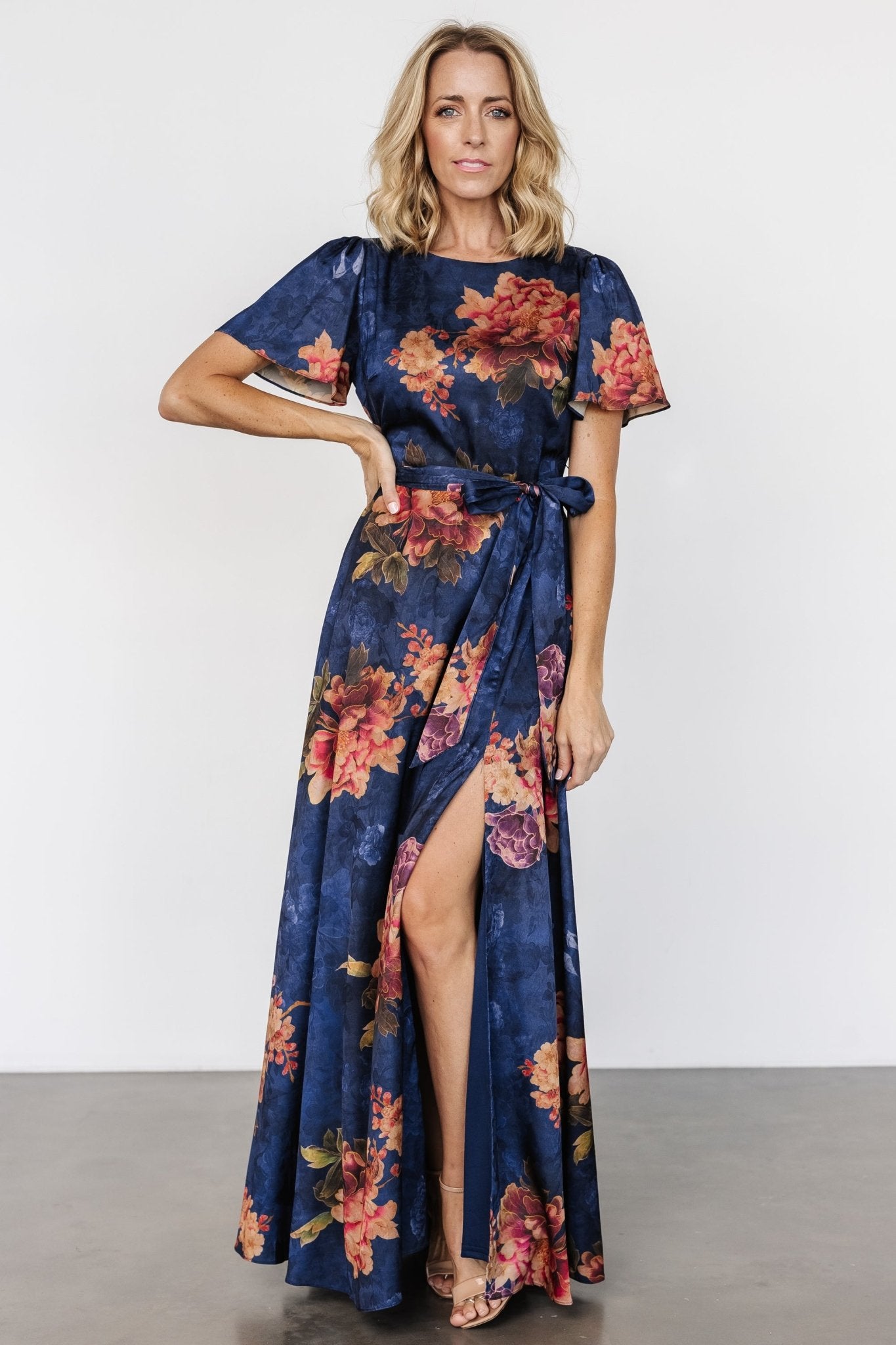 Colina Maxi Dress | Navy Floral Discount Huge Surprise