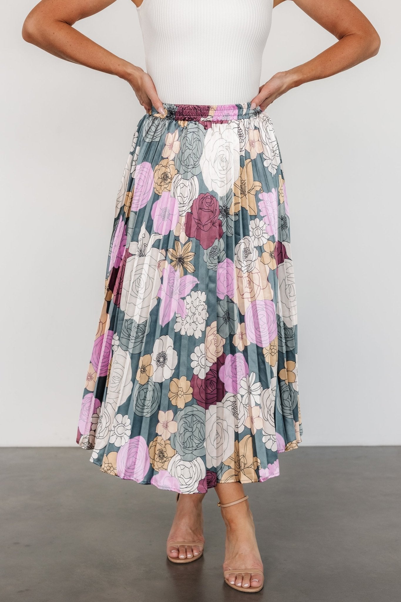 Cori Pleated Skirt | Vintage Teal Floral Outlet Best Seller