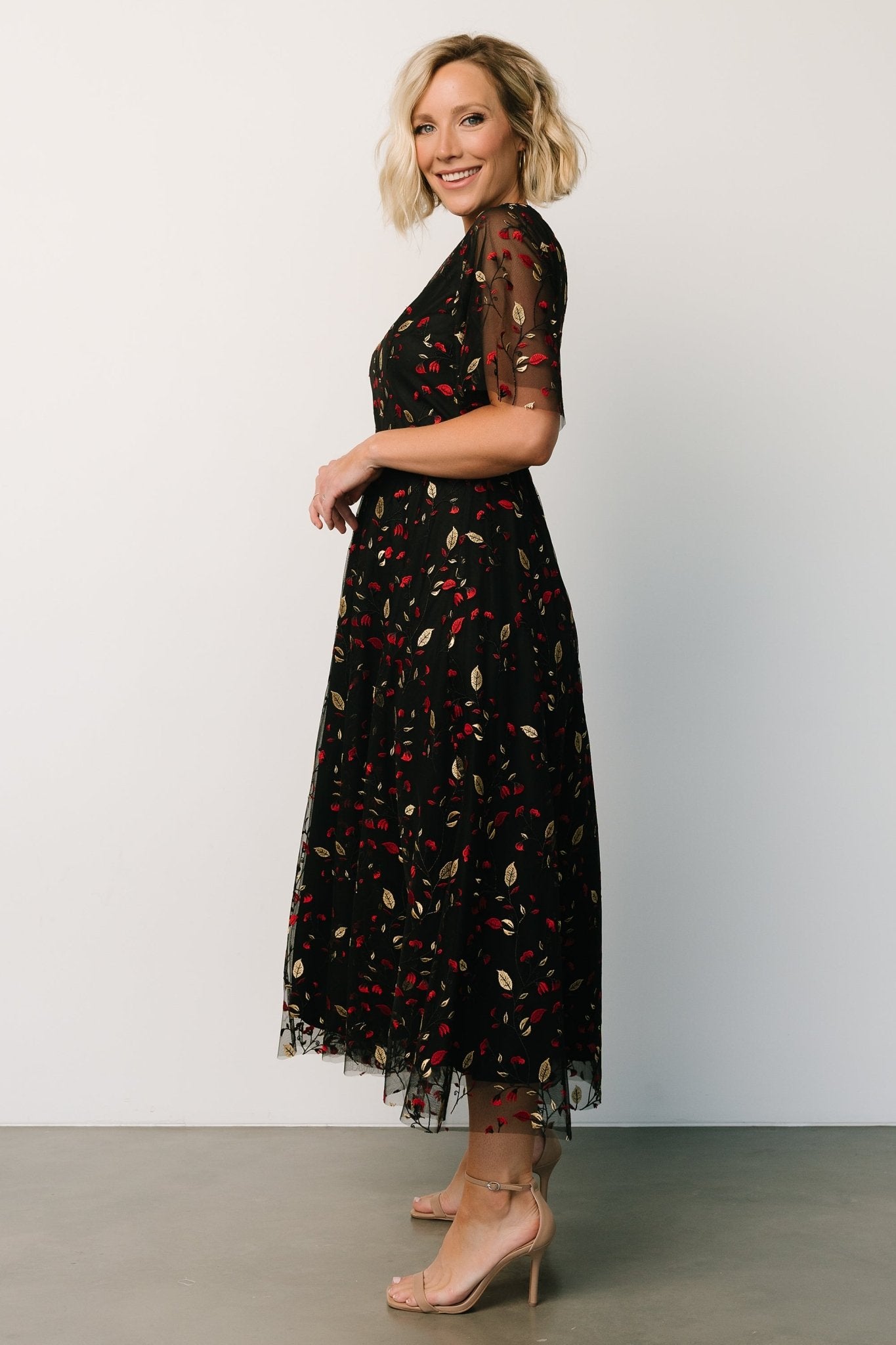 Arabella Embroidered Tulle Maxi Dress | Black + Red Pices For Sale